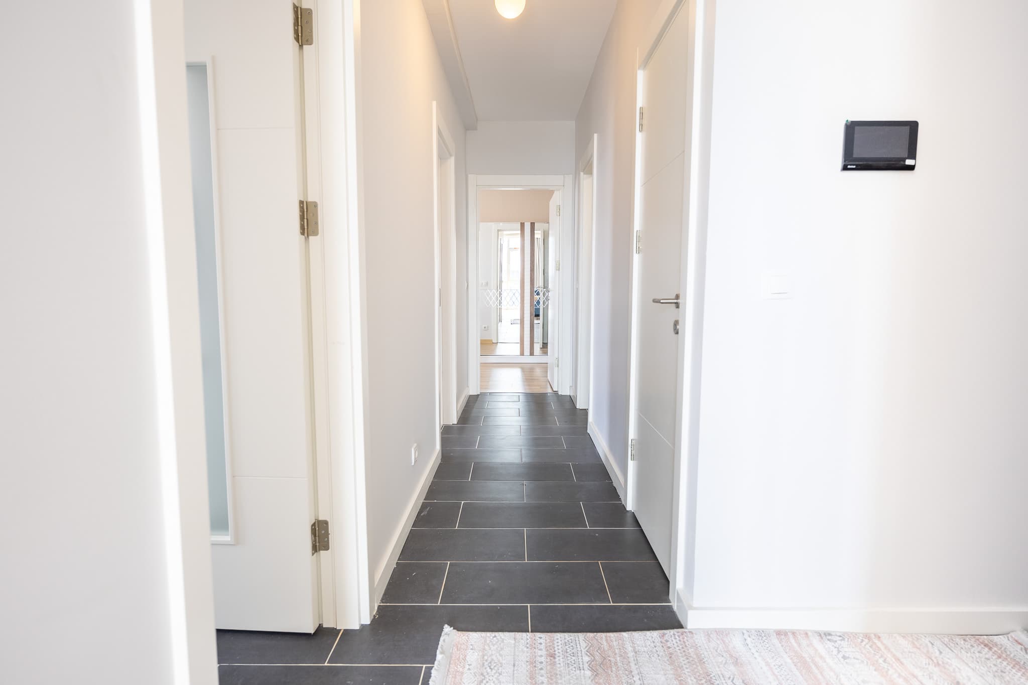 Modern 2BR Apt Near Vialand Mall  ، شقة مفروشة في Eyüpsultan, Istanbul — image 24