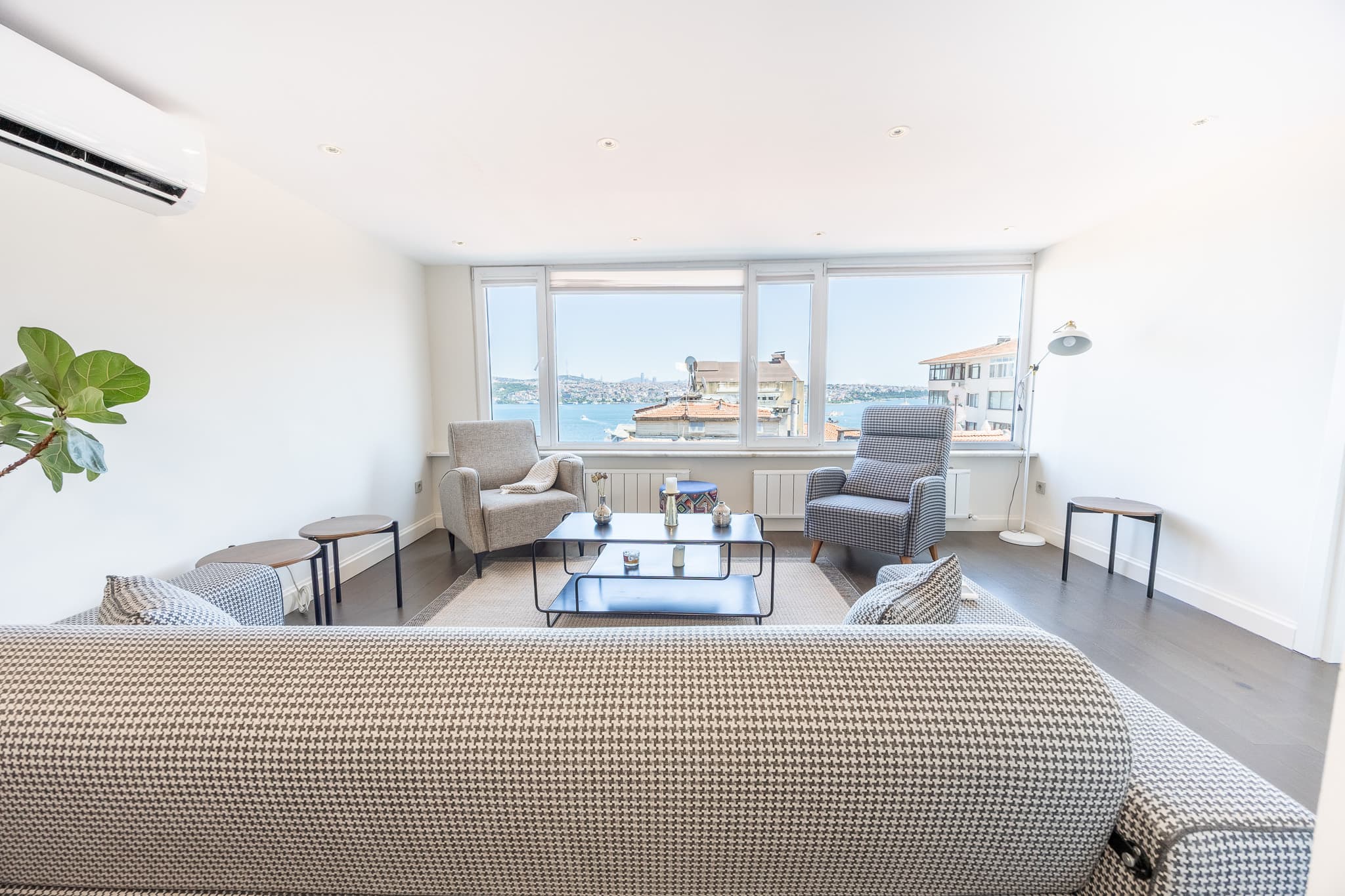 Elegant Duplex 4 BDR with Panoramic Bosphorus View, furnished apartment in Şişli, Istanbul — image 5