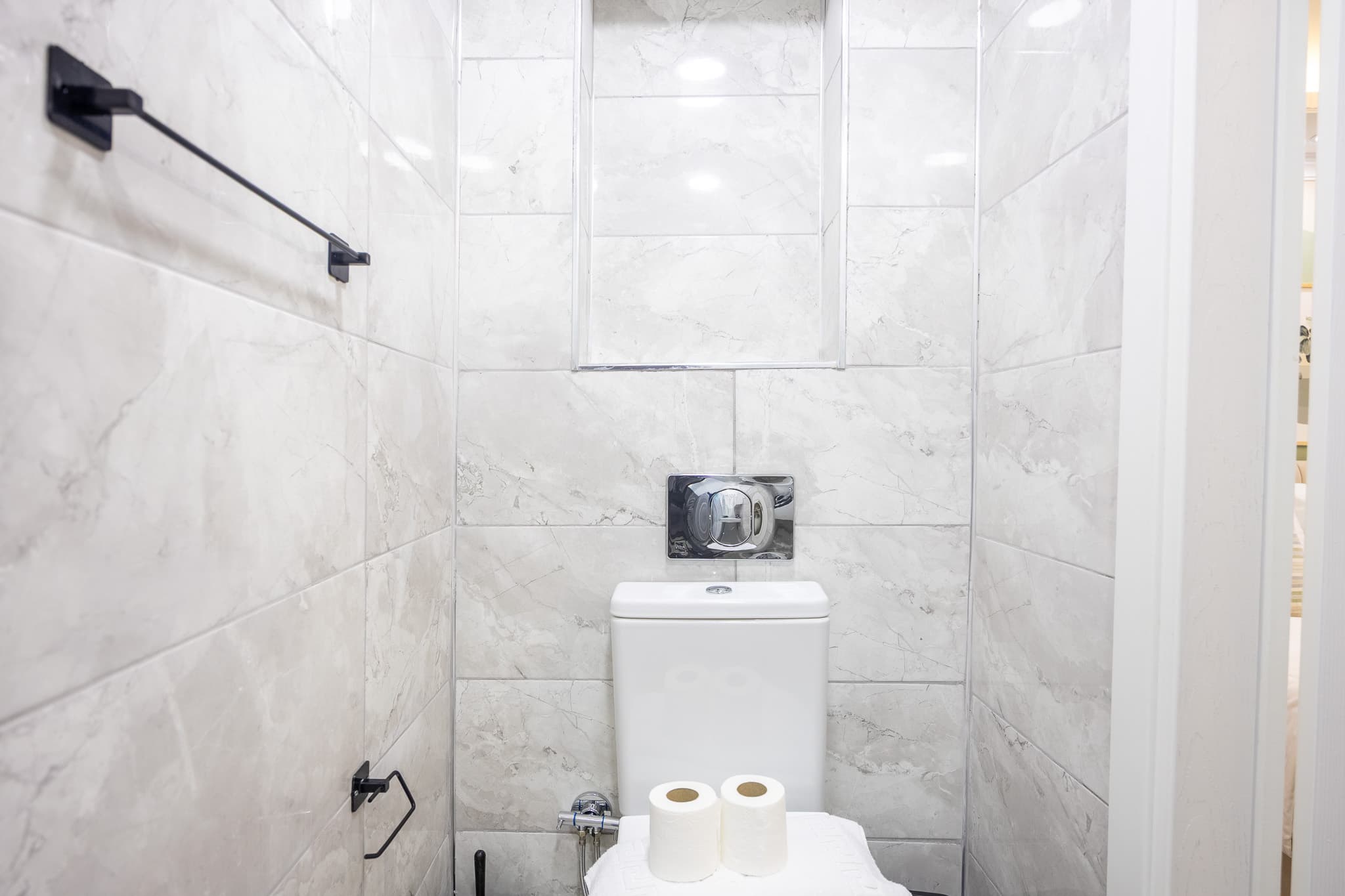 Elegant 2BR Stay | Explore Taksim, möbliertes Apartment in Beyoğlu, Istanbul — image 17