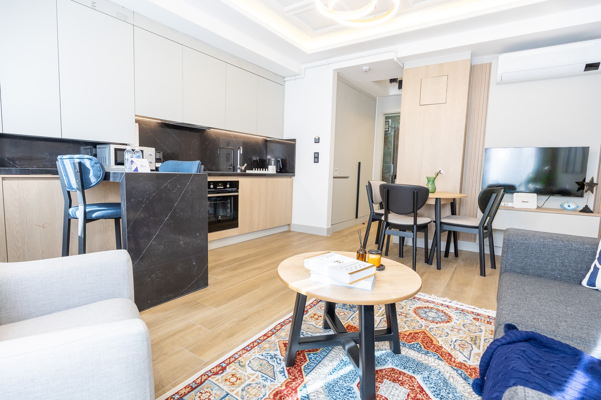 Stylish 1BR | Bright Modern Living, möbliertes Apartment in Beyoğlu, Istanbul — image 7