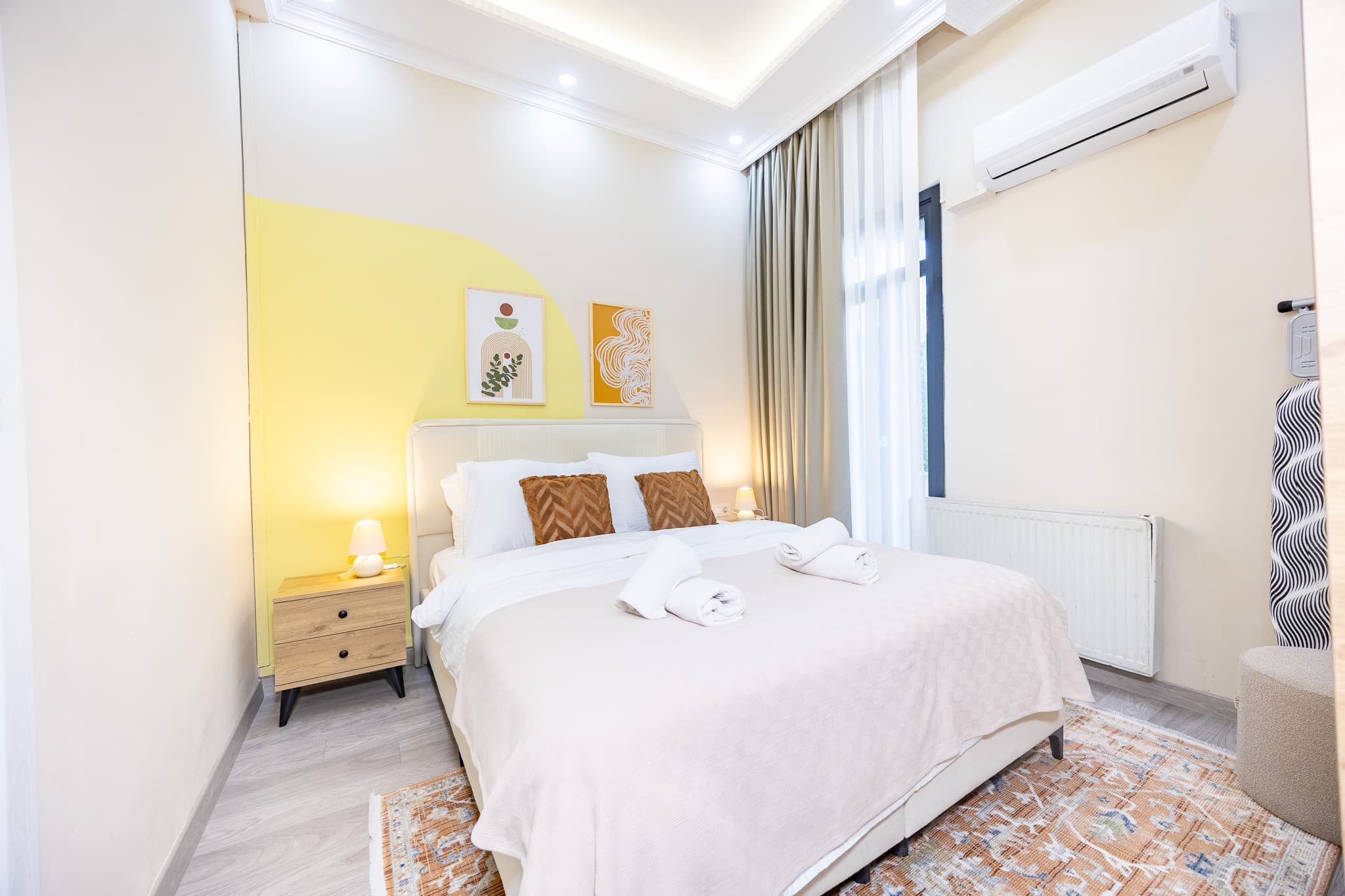 Bright & Modern 2 Bdr | Walk to Taksim, möbliertes Apartment in Beyoğlu, Istanbul — image 3