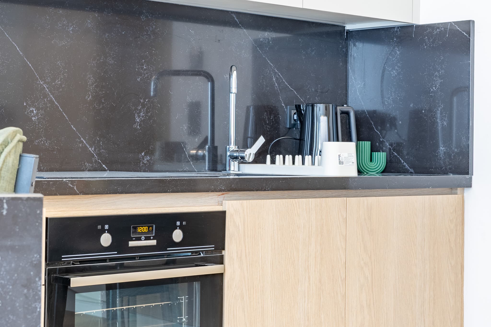 Elegant 1BR | Bright Modern Living، شقة مفروشة في Beyoğlu, Istanbul — image 20