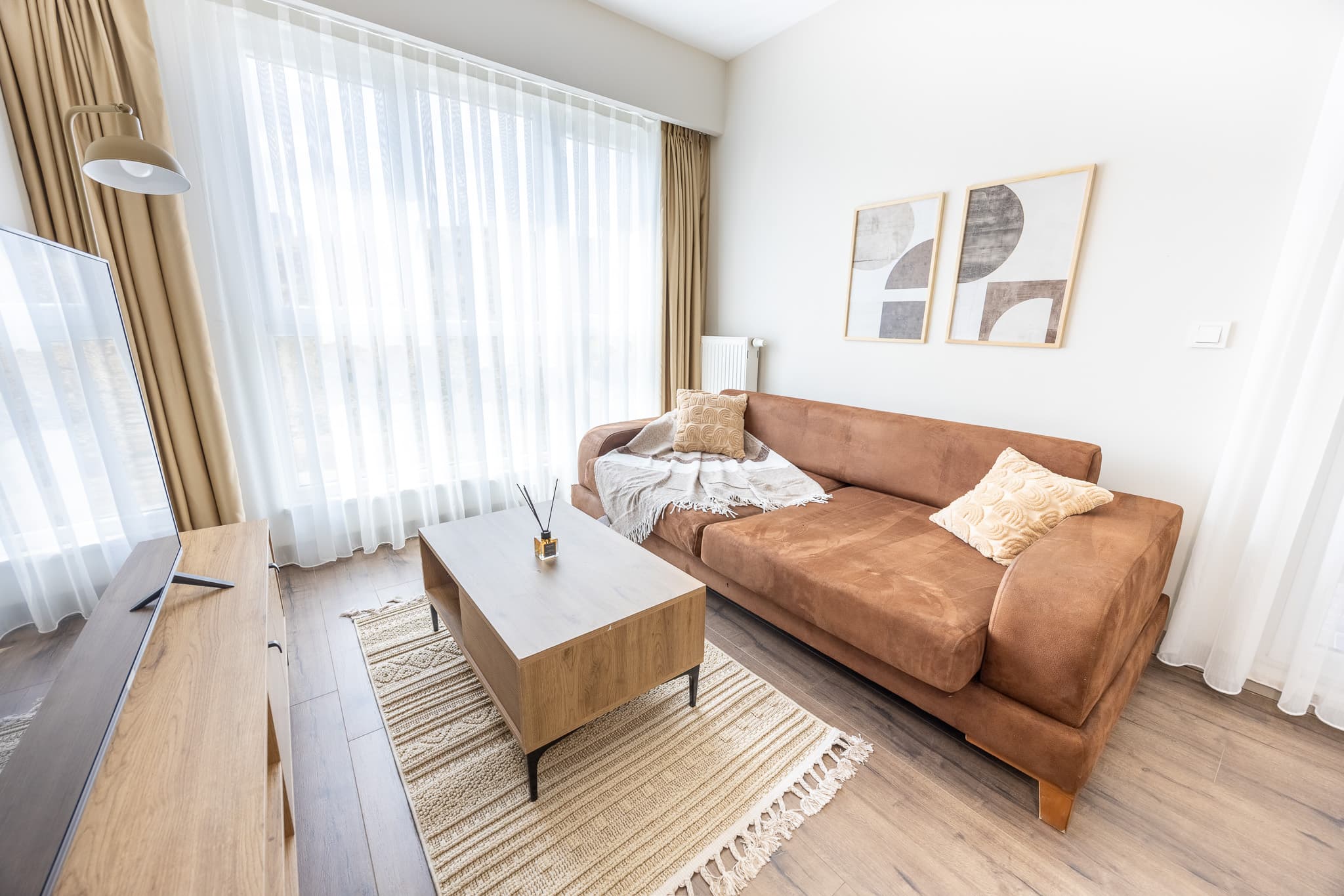 شقة بغرفة نوم واحدة مع شرفة للإيجار طويل الأمد، شقة مفروشة في Başakşehir, Istanbul — image 4