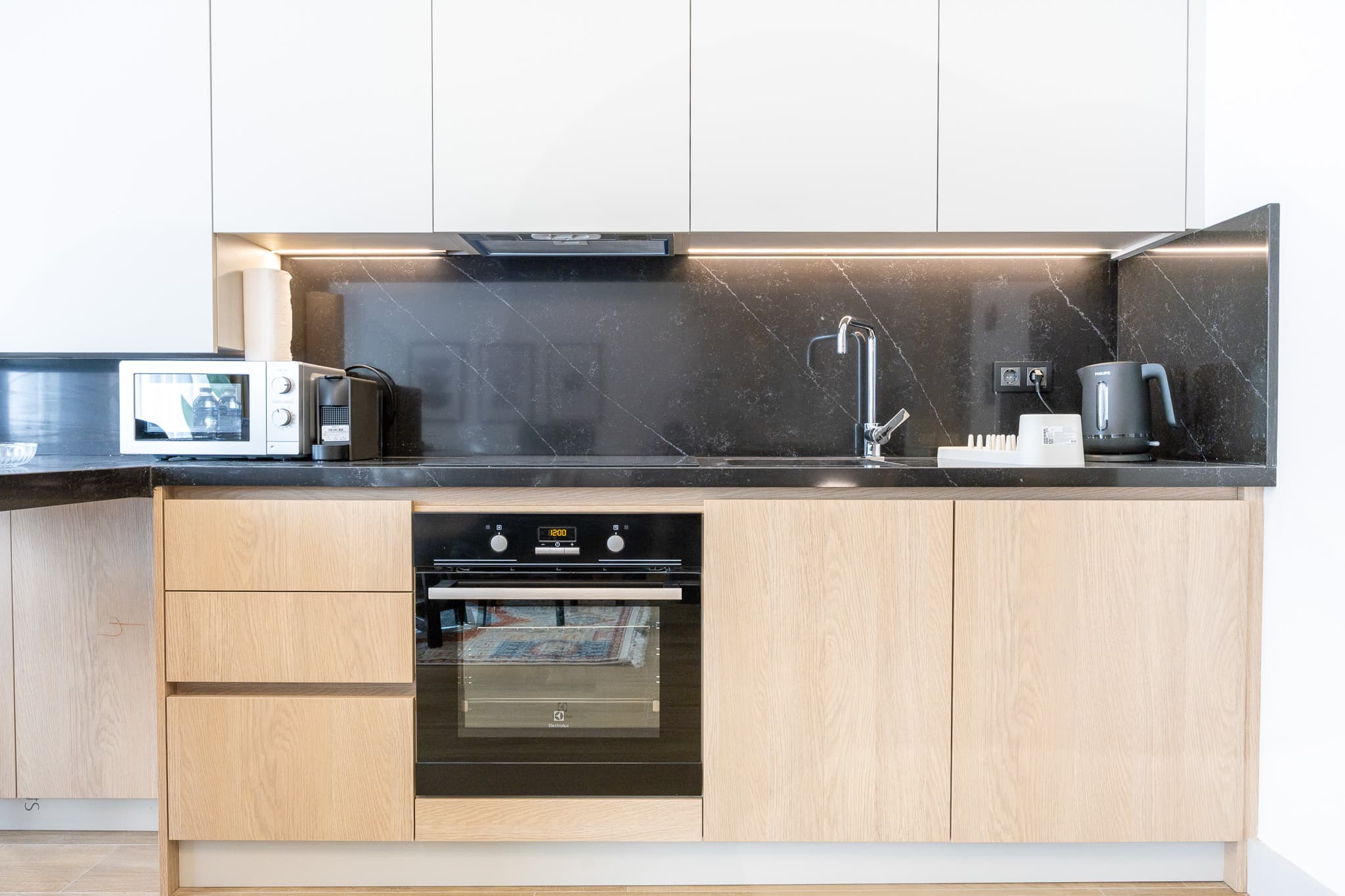 Stylish 1BR | Bright Modern Living, möbliertes Apartment in Beyoğlu, Istanbul — image 19
