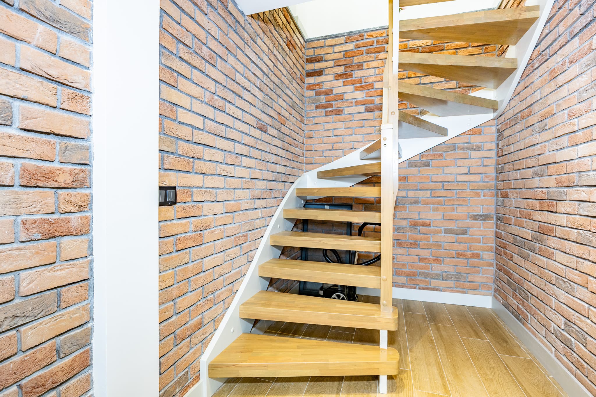Bright Modern 1BR Duplex | Stylish City Stay, appartement meublé à Beyoğlu, Istanbul — image 17