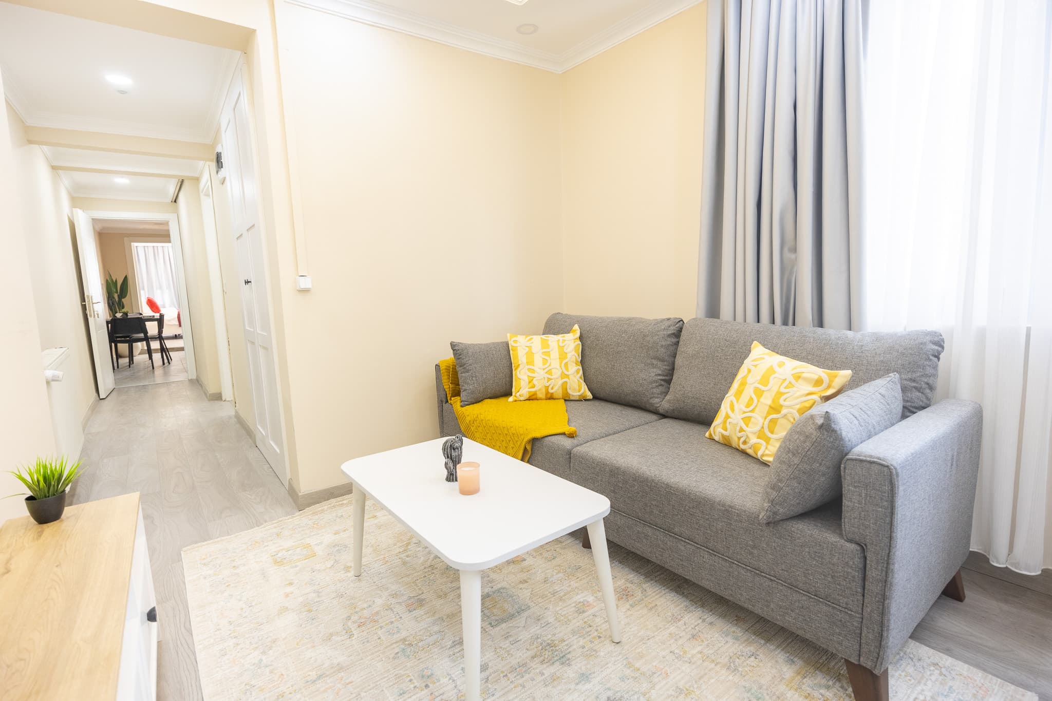 Bright & Modern 2 Bdr | Walk to Taksim, möbliertes Apartment in Beyoğlu, Istanbul — image 7