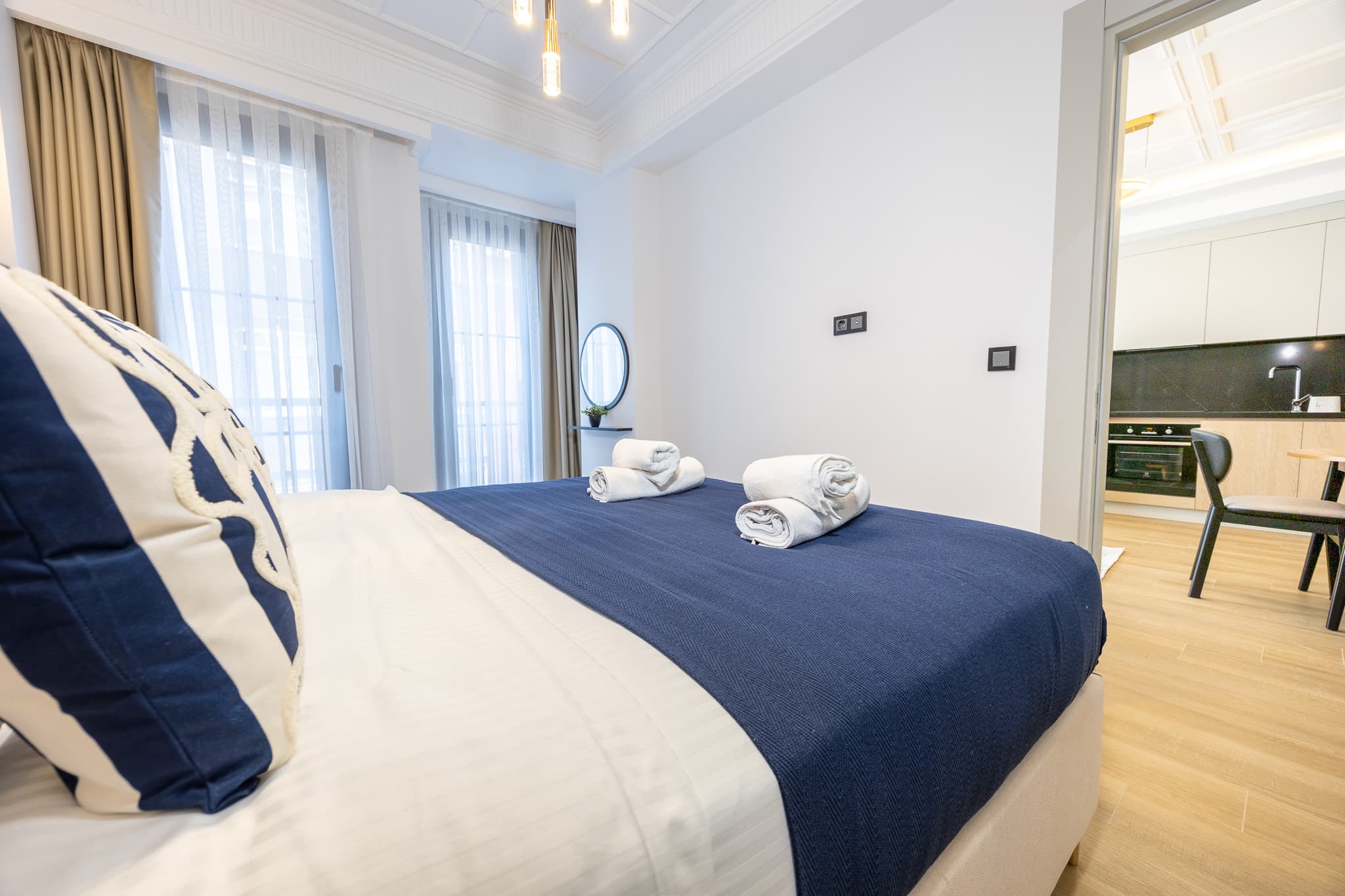 Elegant 1BR | Bright Modern Living، شقة مفروشة في Beyoğlu, Istanbul — image 10