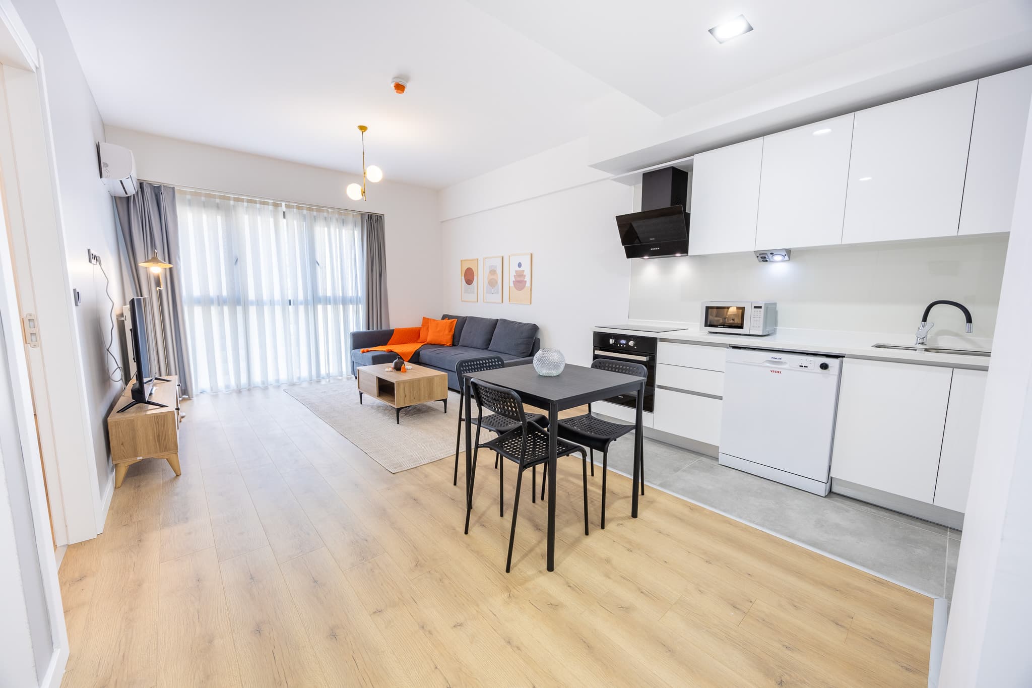Stylish  & Inviting Flat in the City Center, möbliertes Apartment in Bağcılar, Istanbul