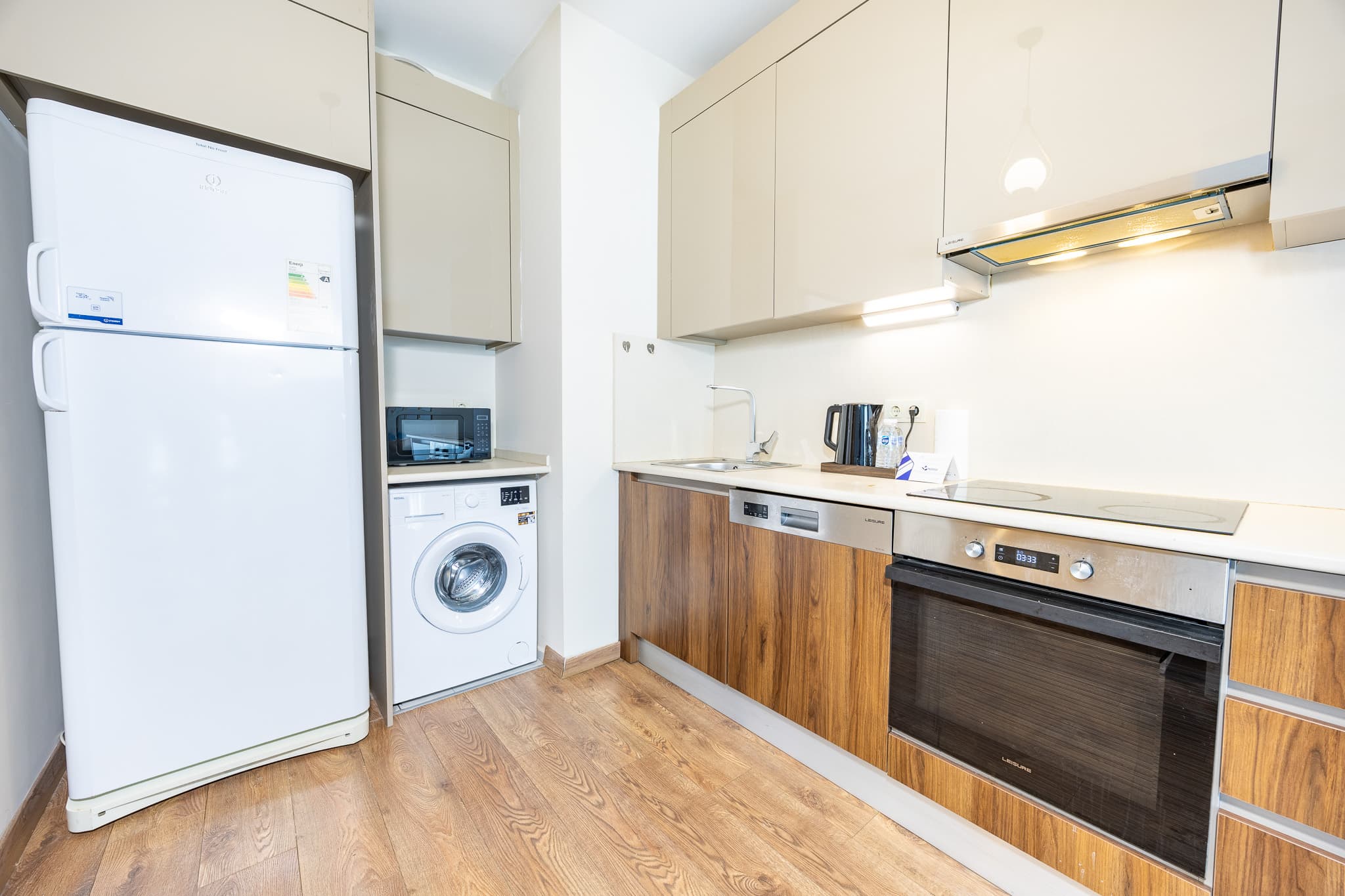 Spacious 1BR with City View | Next to 212 Outlet ، شقة مفروشة في Bağcılar, Istanbul — image 16