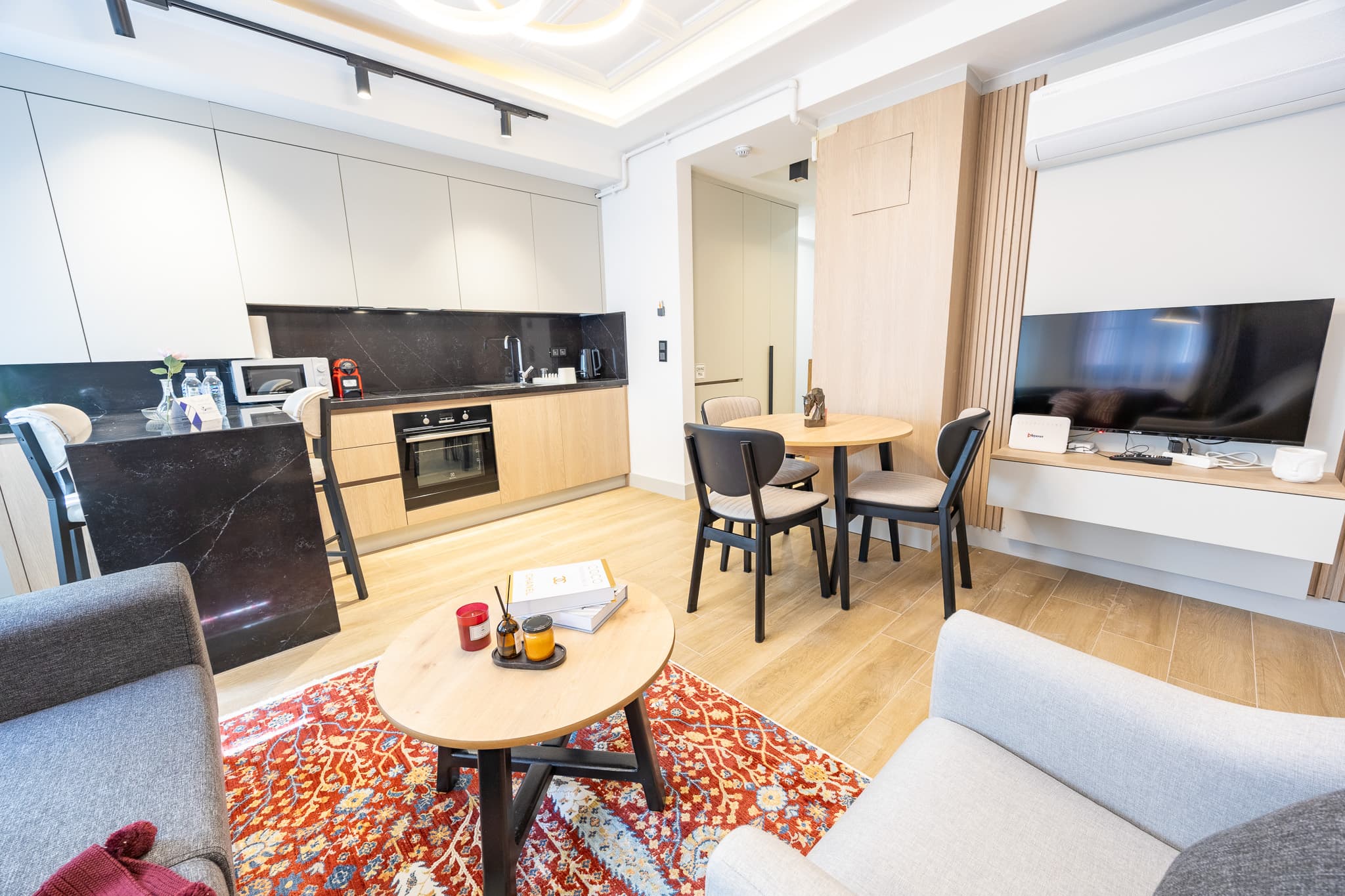Bright Modern 1BR Duplex | Stylish City Stay, appartement meublé à Beyoğlu, Istanbul — image 5