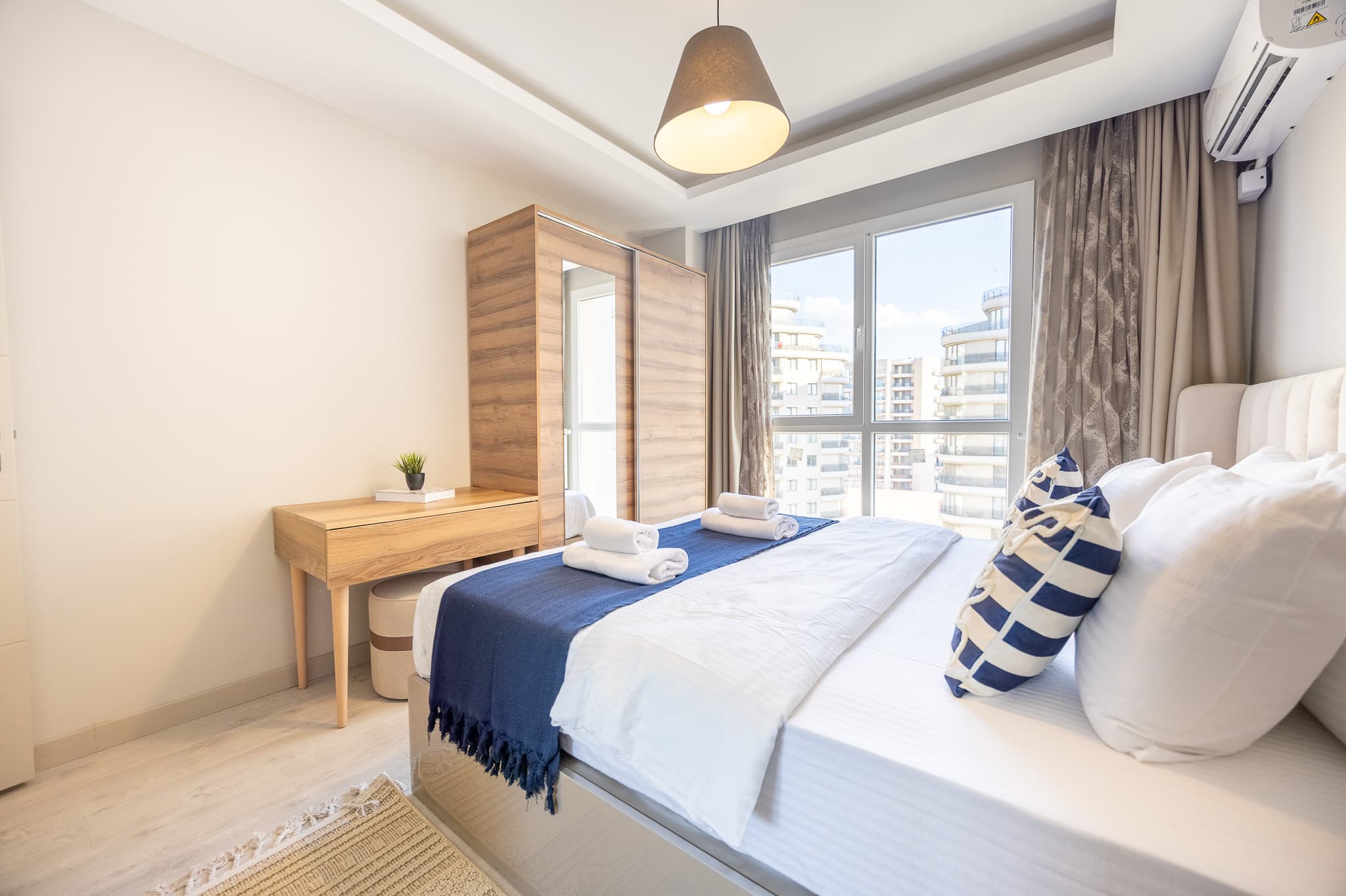 Relax Unwind: Inviting 1BR Apt, Cozy Interiors, apartamento amueblado en Küçükçekmece, Istanbul — image 9