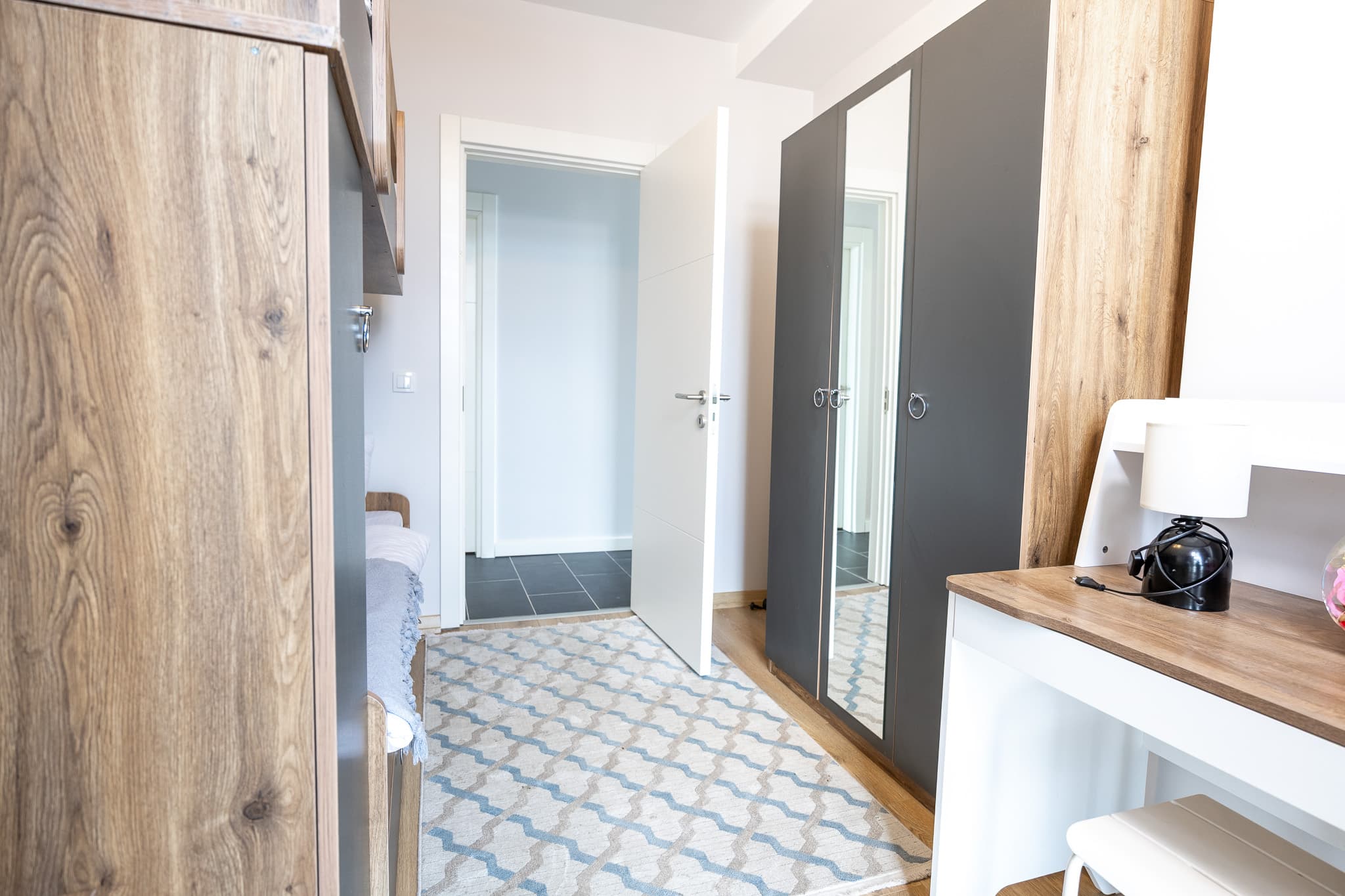 Modern 2BR Apt Near Vialand Mall  ، شقة مفروشة في Eyüpsultan, Istanbul — image 19