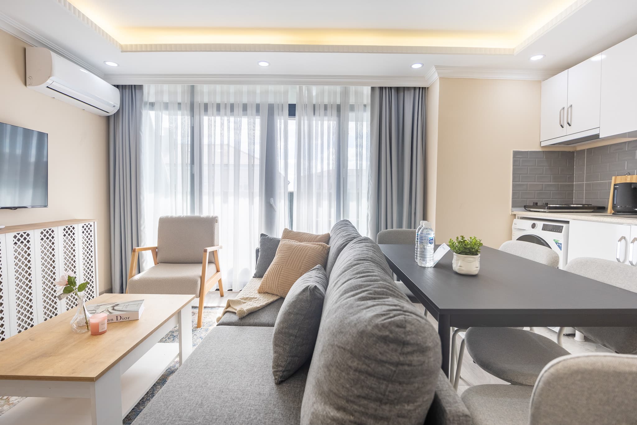 Bright & Modern 1 Bedroom | Walk to Taksim, möbliertes Apartment in Beyoğlu, Istanbul — image 5