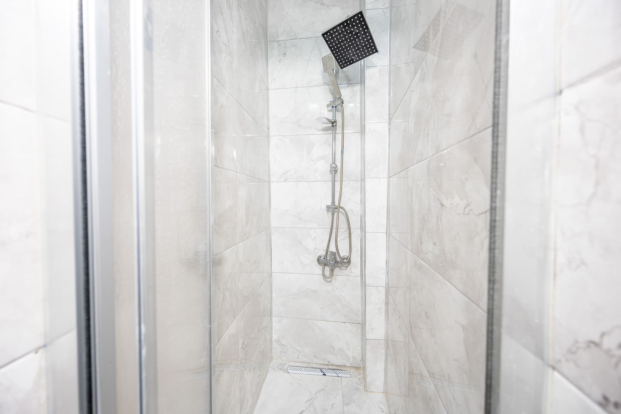 Bright & Modern 2 Bdr | Walk to Taksim, möbliertes Apartment in Beyoğlu, Istanbul — image 15