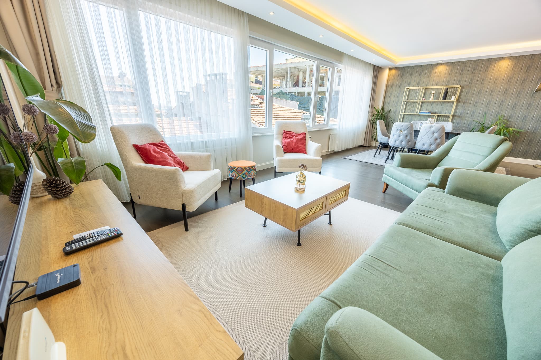 Elegant Duplex 4 BDR with Panoramic Bosphorus View, furnished apartment in Şişli, Istanbul — image 8