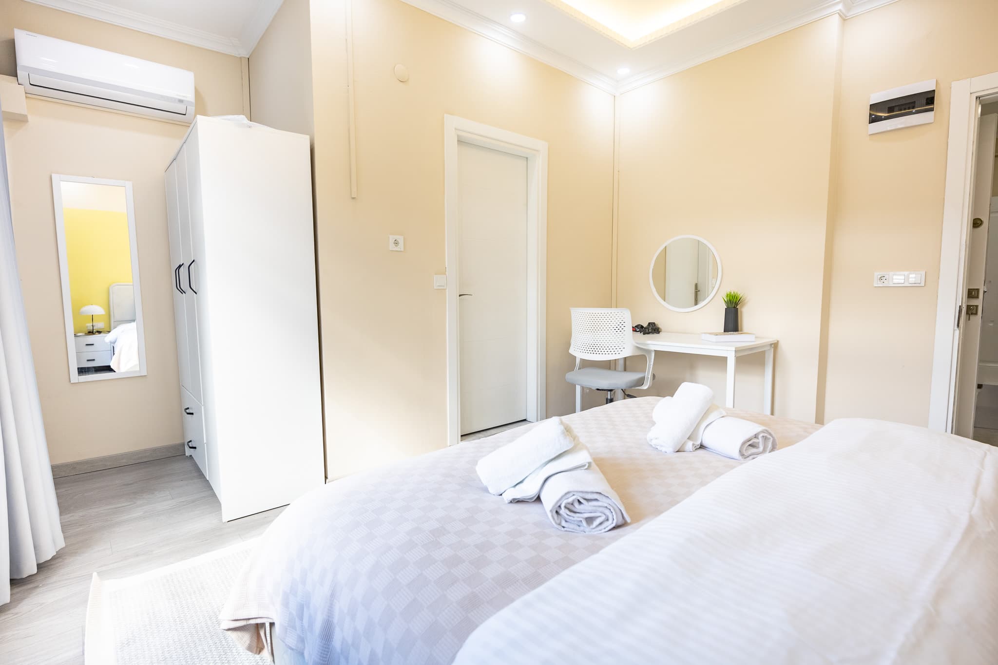 Elegant 2BR Stay | Explore Taksim, möbliertes Apartment in Beyoğlu, Istanbul — image 19