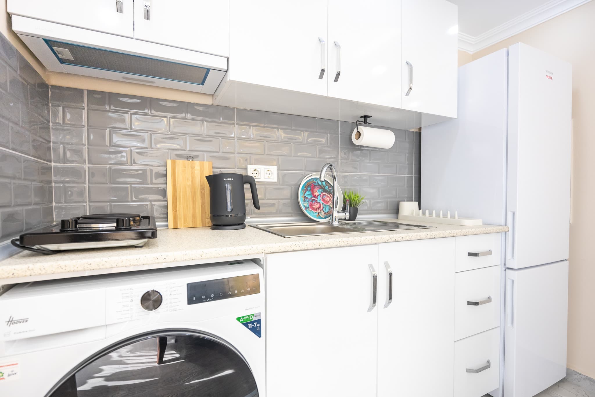 Bright & Modern 1 Bedroom | Walk to Taksim, möbliertes Apartment in Beyoğlu, Istanbul — image 21