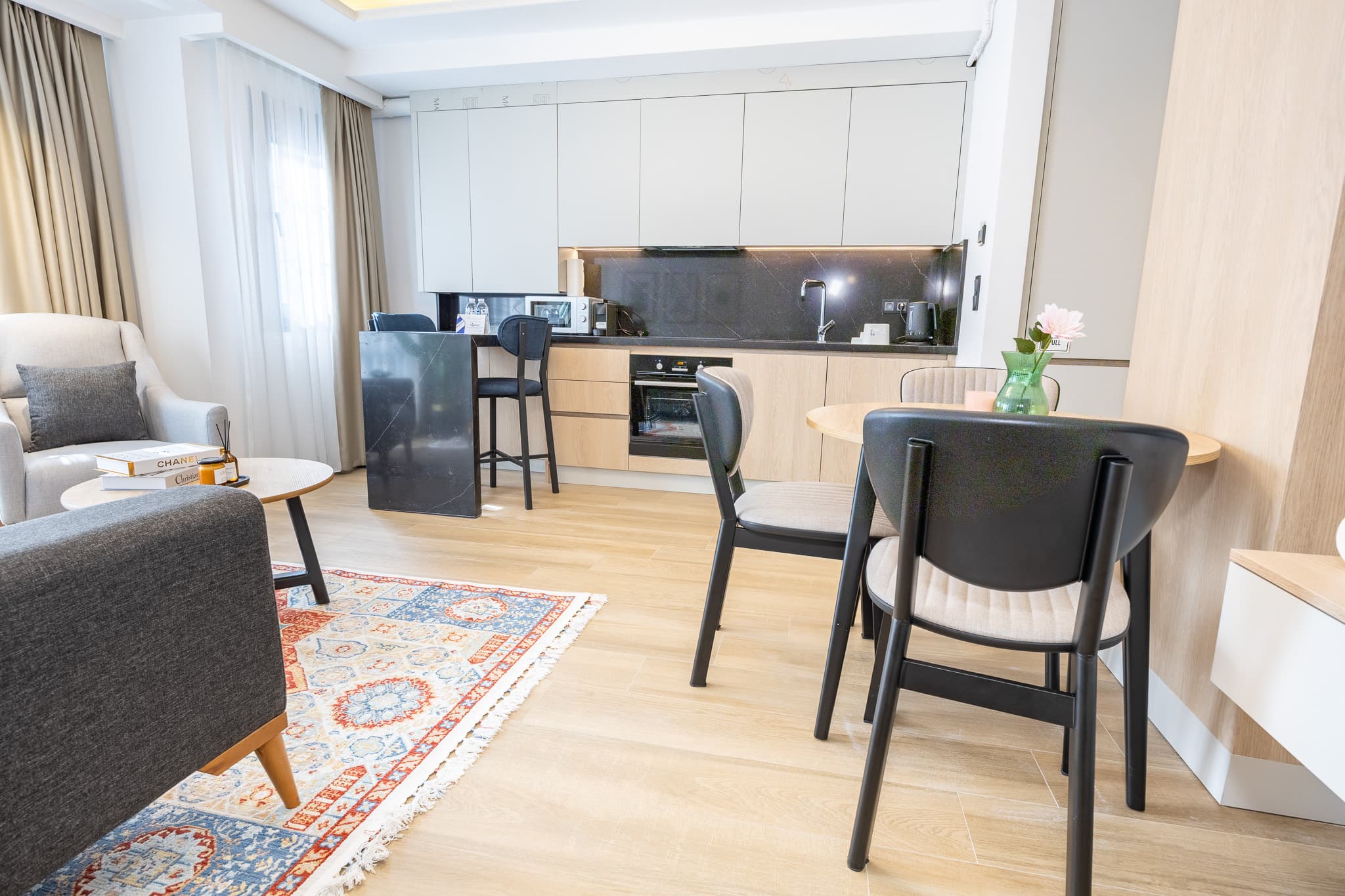 Stylish 1BR | Bright Modern Living, möbliertes Apartment in Beyoğlu, Istanbul — image 18