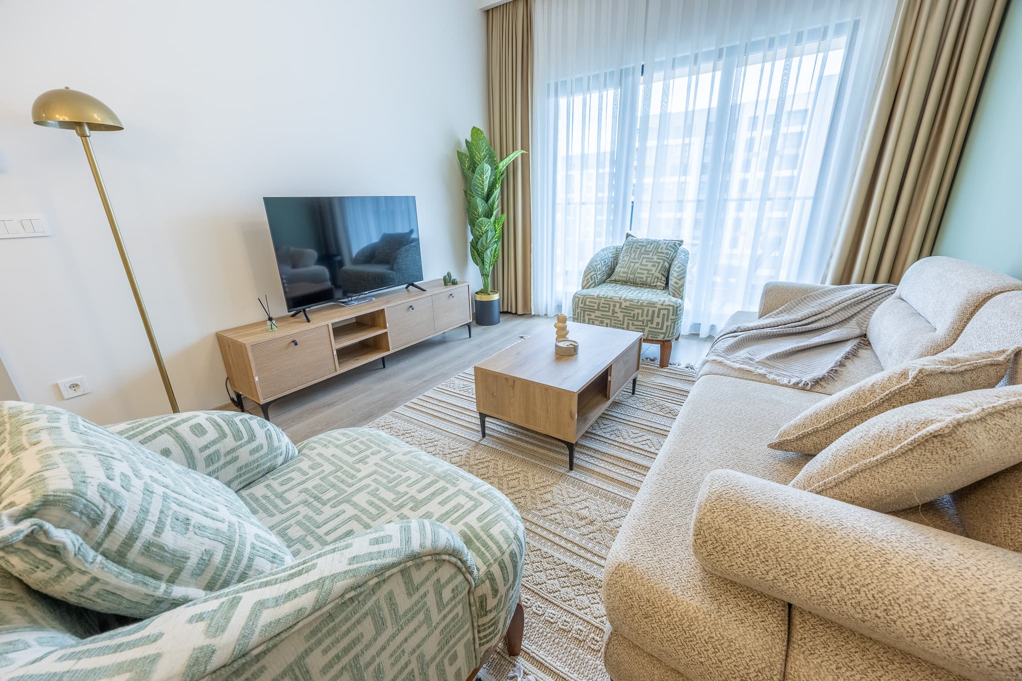 Modern Family Home 2bedr with balcony , Başakşehir, Istanbul bölgesinde eşyalı daire — image 3