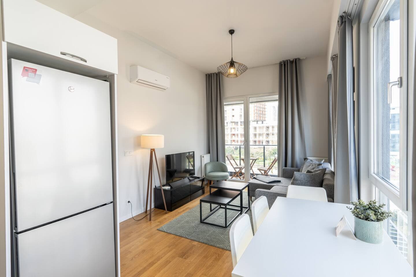 Near Airport Metro 1-Bdr Apt  Wi-Fi/Pool/Gym, möbliertes Apartment in Kağıthane, Istanbul — image 12