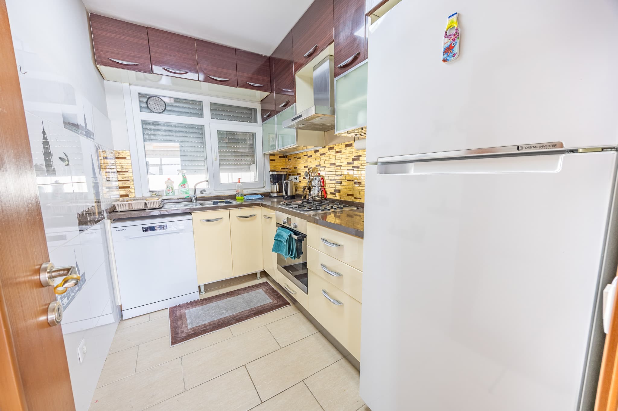 Seaside 3-Bedroom Duplex with Jacuzzi, möbliertes Apartment in Büyükçekmece, Istanbul — image 36
