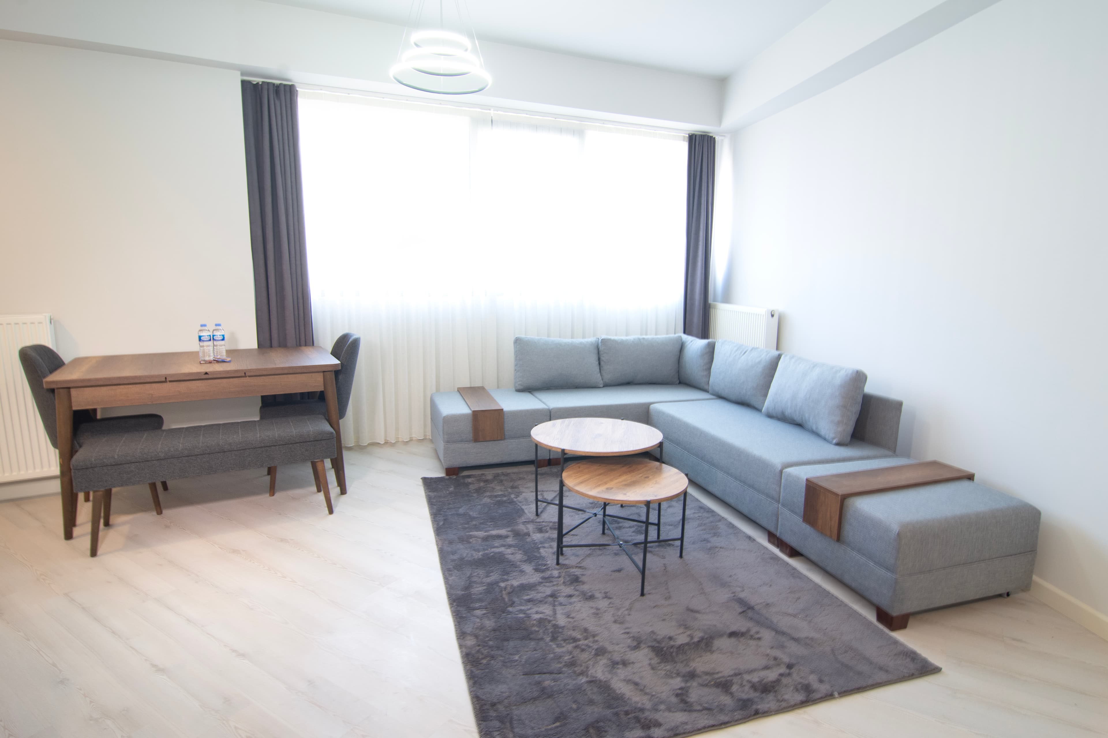 Seaview cozy apartment at the 22nd floor — image 2