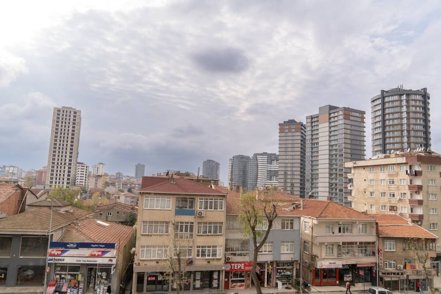 Modern Urban Apt- Relaxation in the City Hustle، شقة مفروشة في Kadıköy, Istanbul — image 18