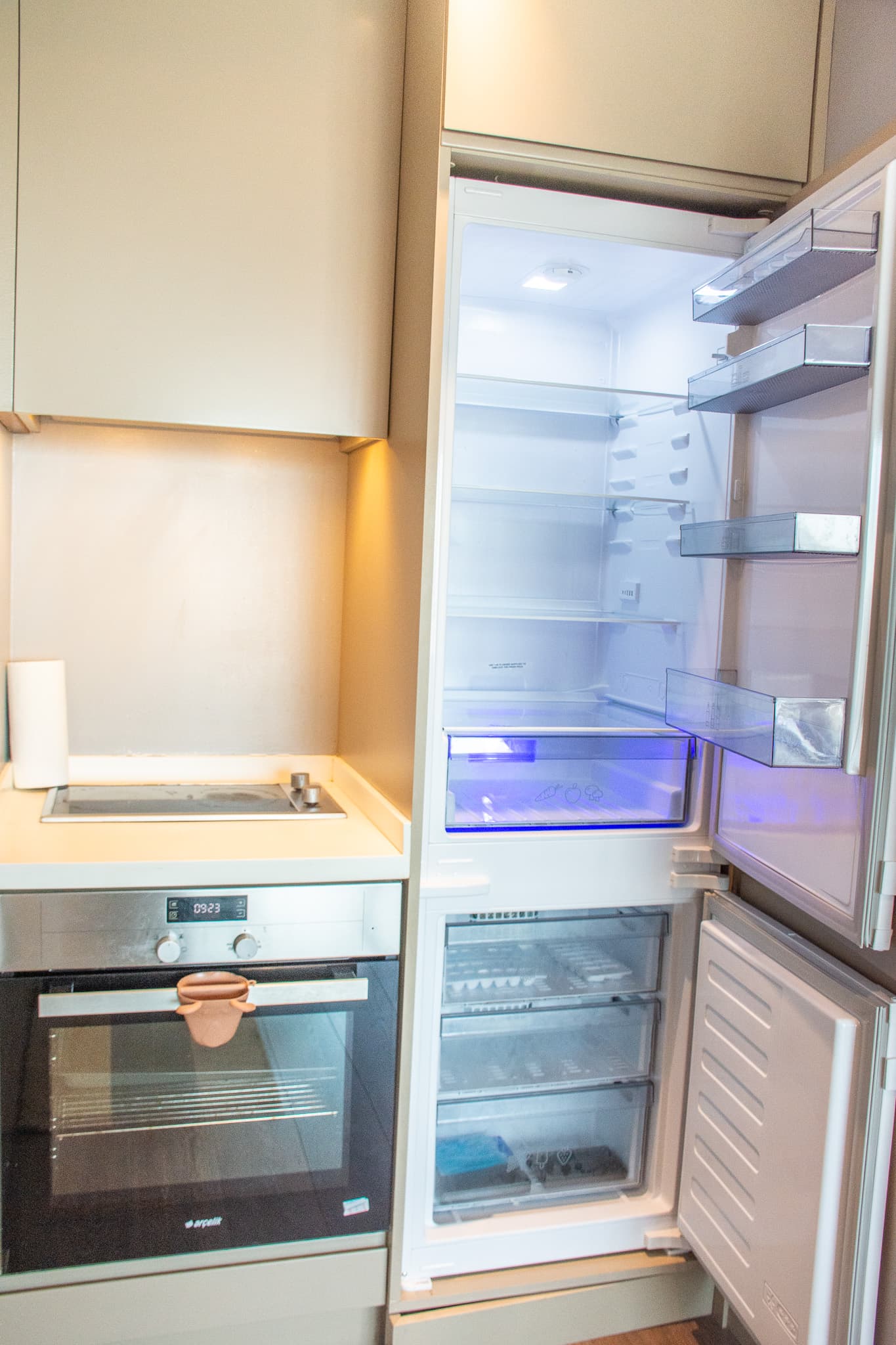 2-Bedroom Escape with city view, apartamento amueblado en Bağcılar, Istanbul — image 29
