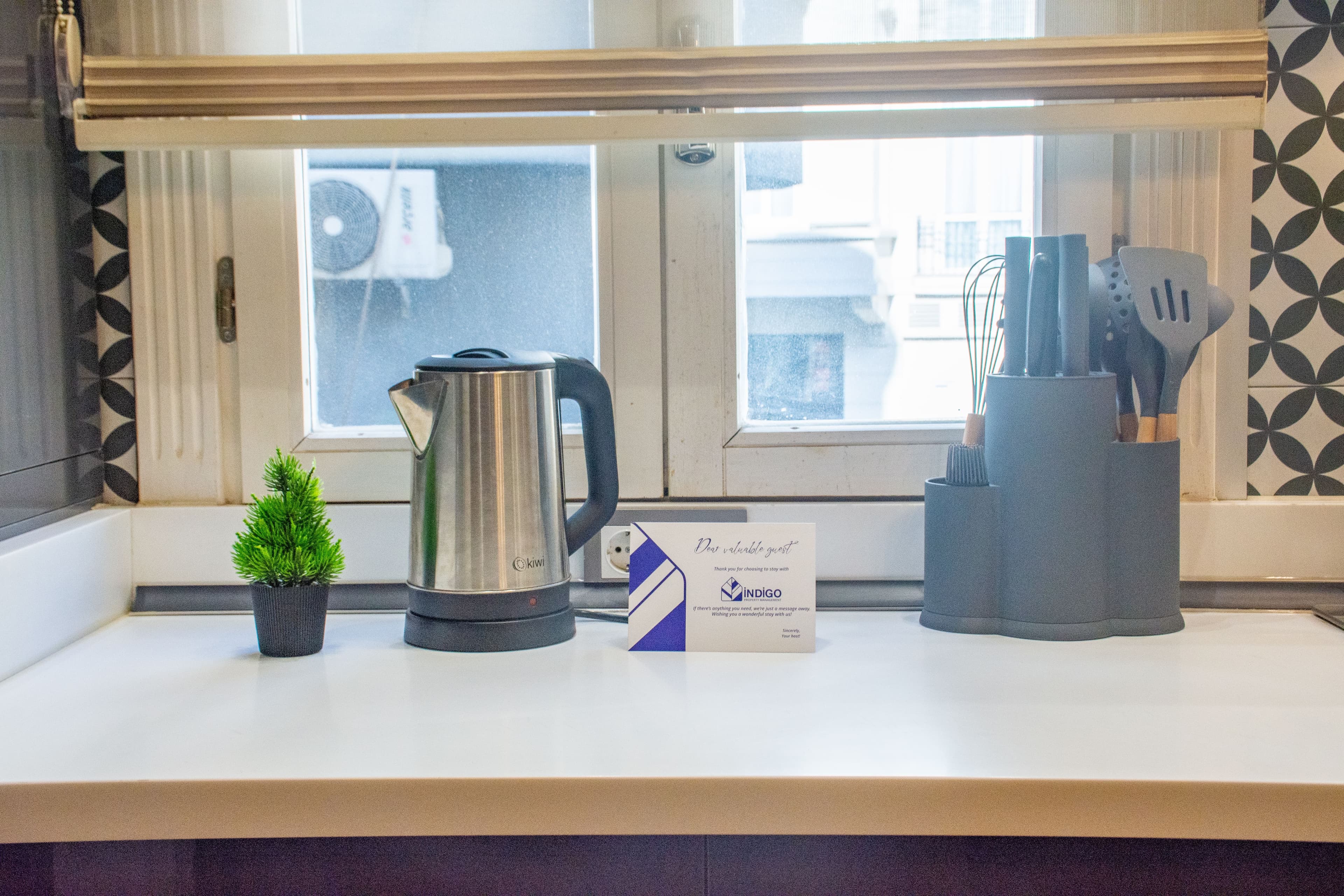 Modern 2BR Flat 1min walk to Taksim square, möbliertes Apartment in Beyoğlu, Istanbul — image 11
