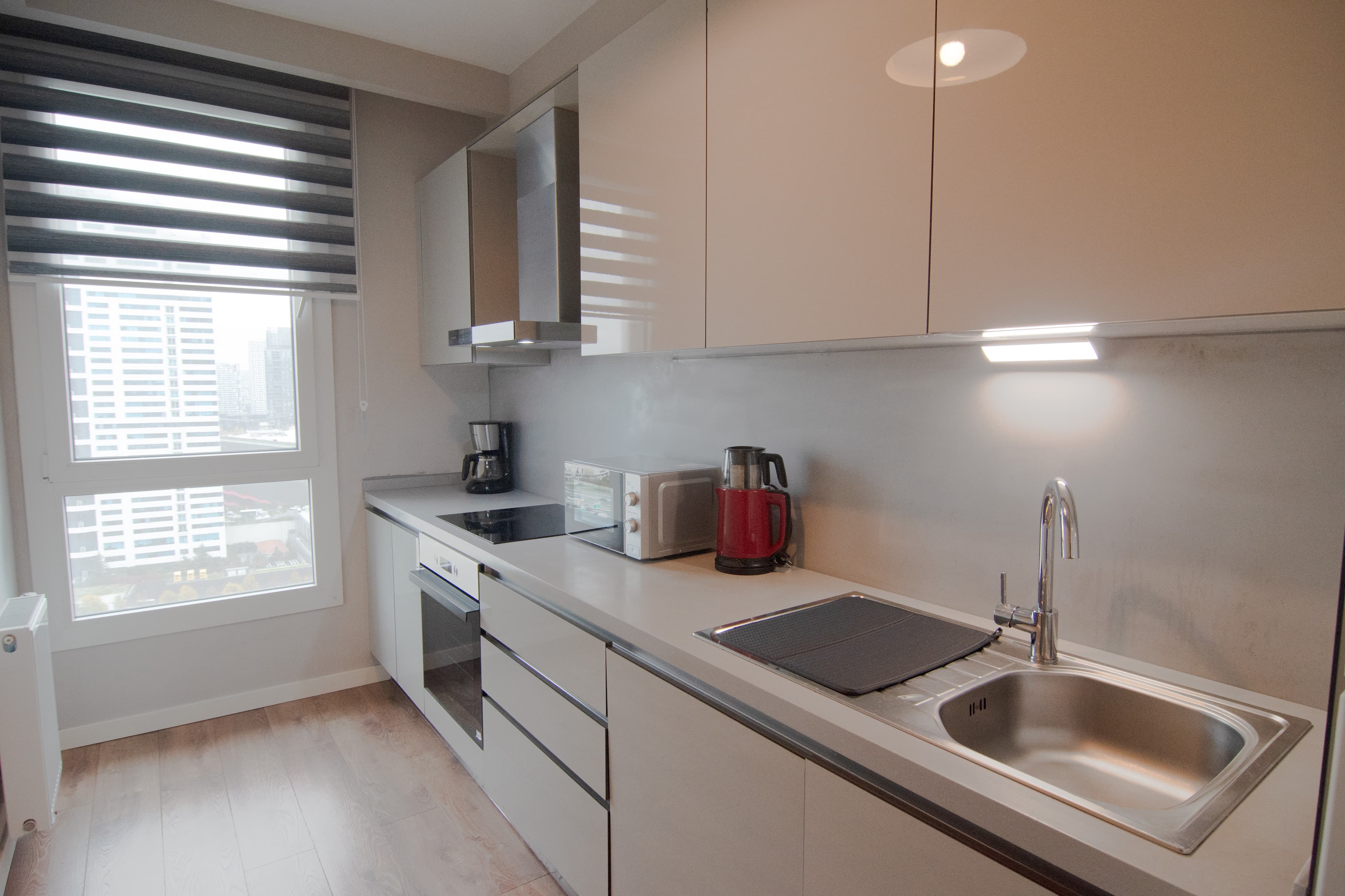 Cozy Retreat: Stylish 2BR Apt, möbliertes Apartment in Bağcılar, Istanbul — image 18