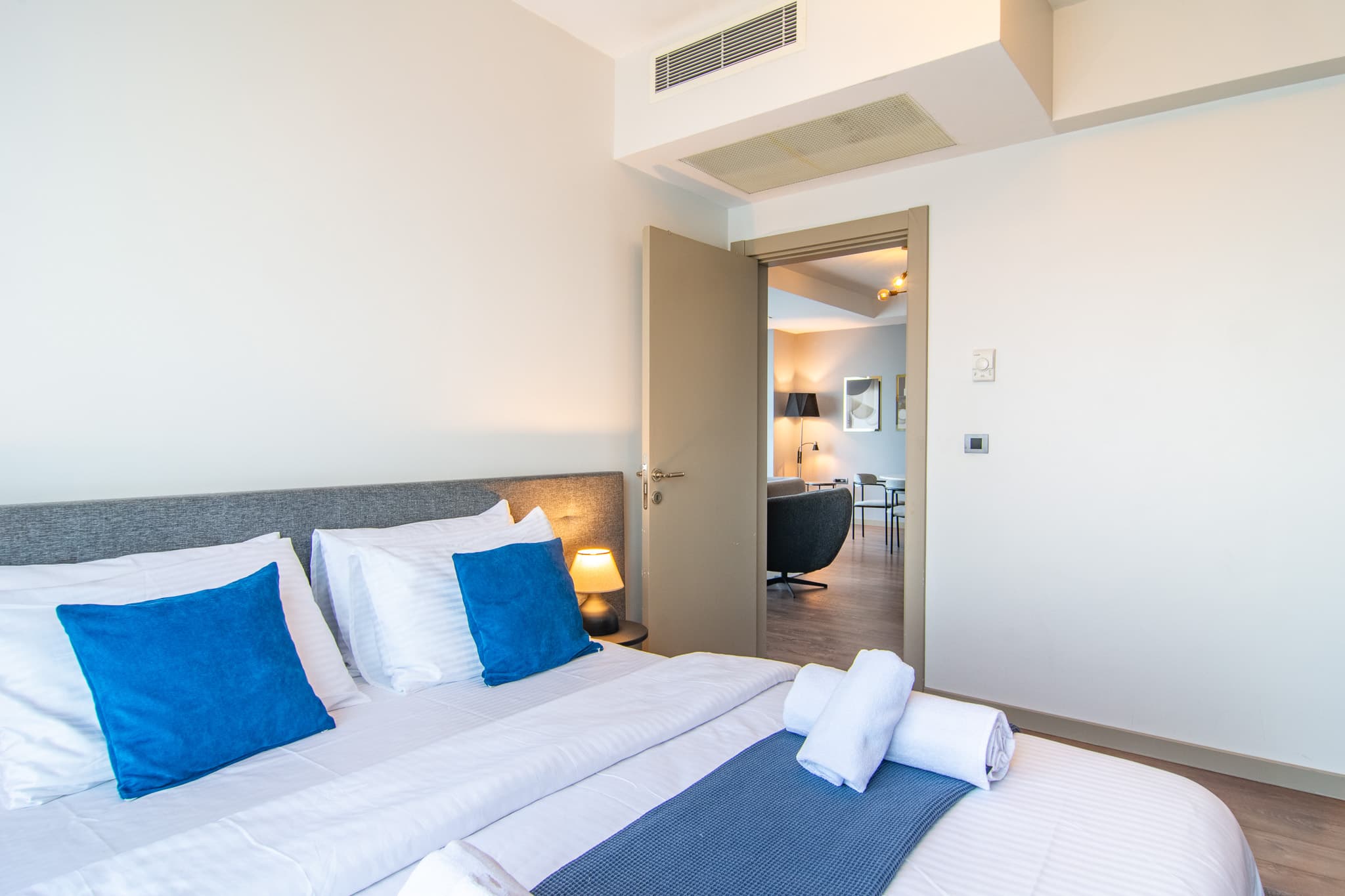2-Bedroom Escape with city view, apartamento amueblado en Bağcılar, Istanbul — image 18