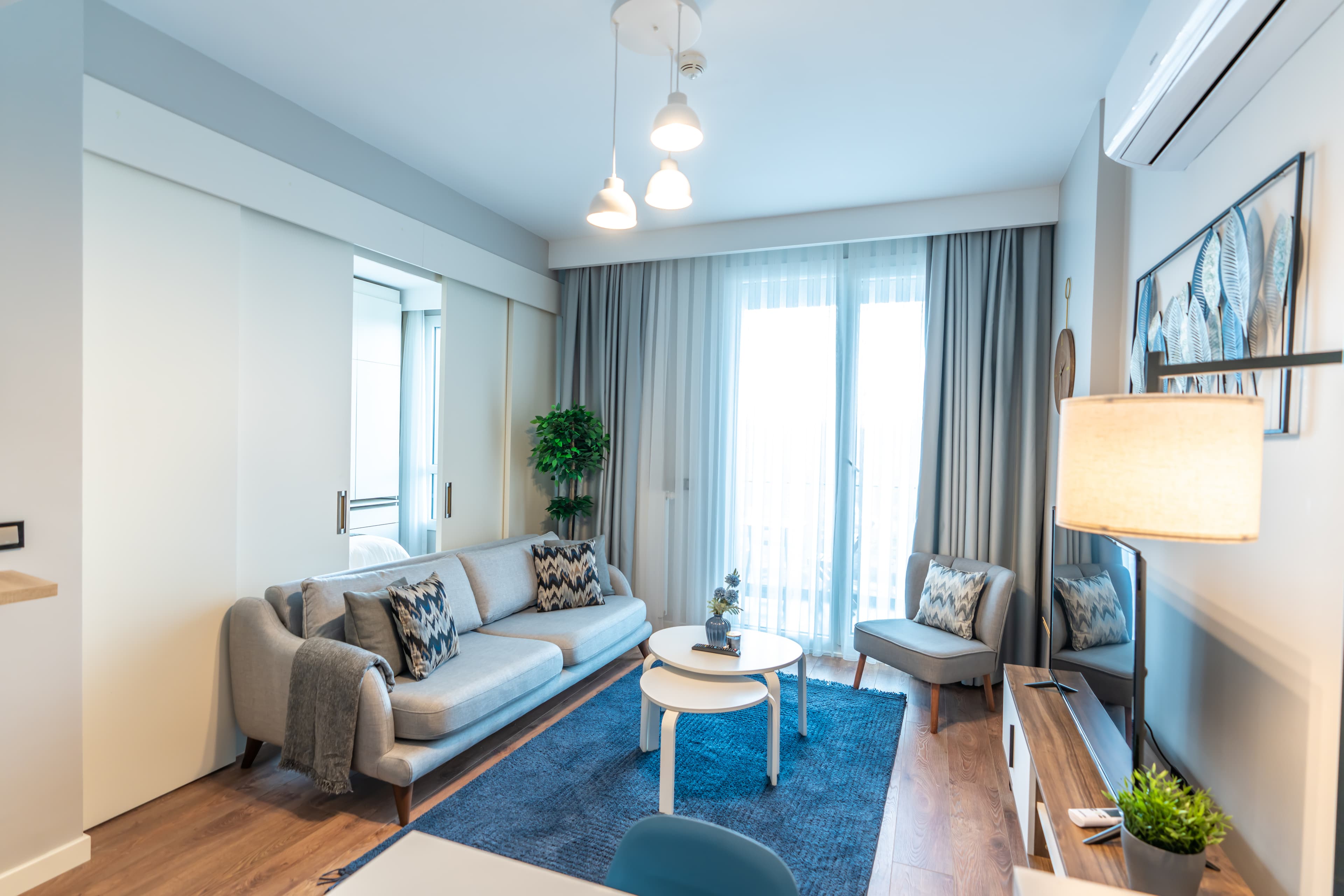 Stilvolles Stadtleben – Ihr urbaner Charme, möbliertes Apartment in Bağcılar, Istanbul