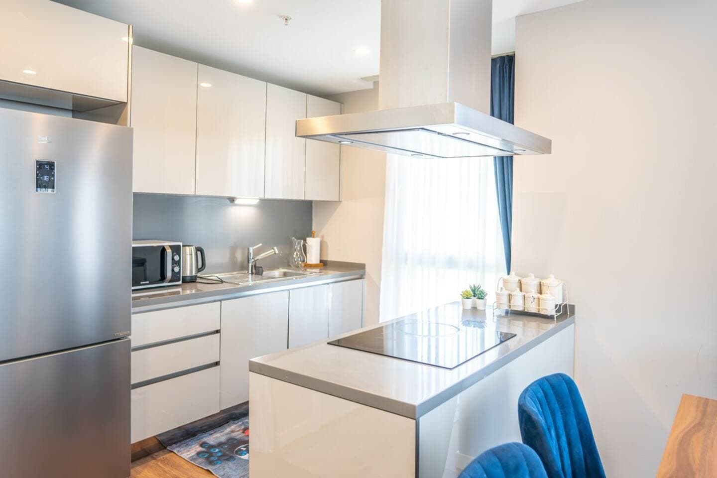 Stylish Retreat: Cozy 2BR Apt، شقة مفروشة في Bağcılar, Istanbul — image 5