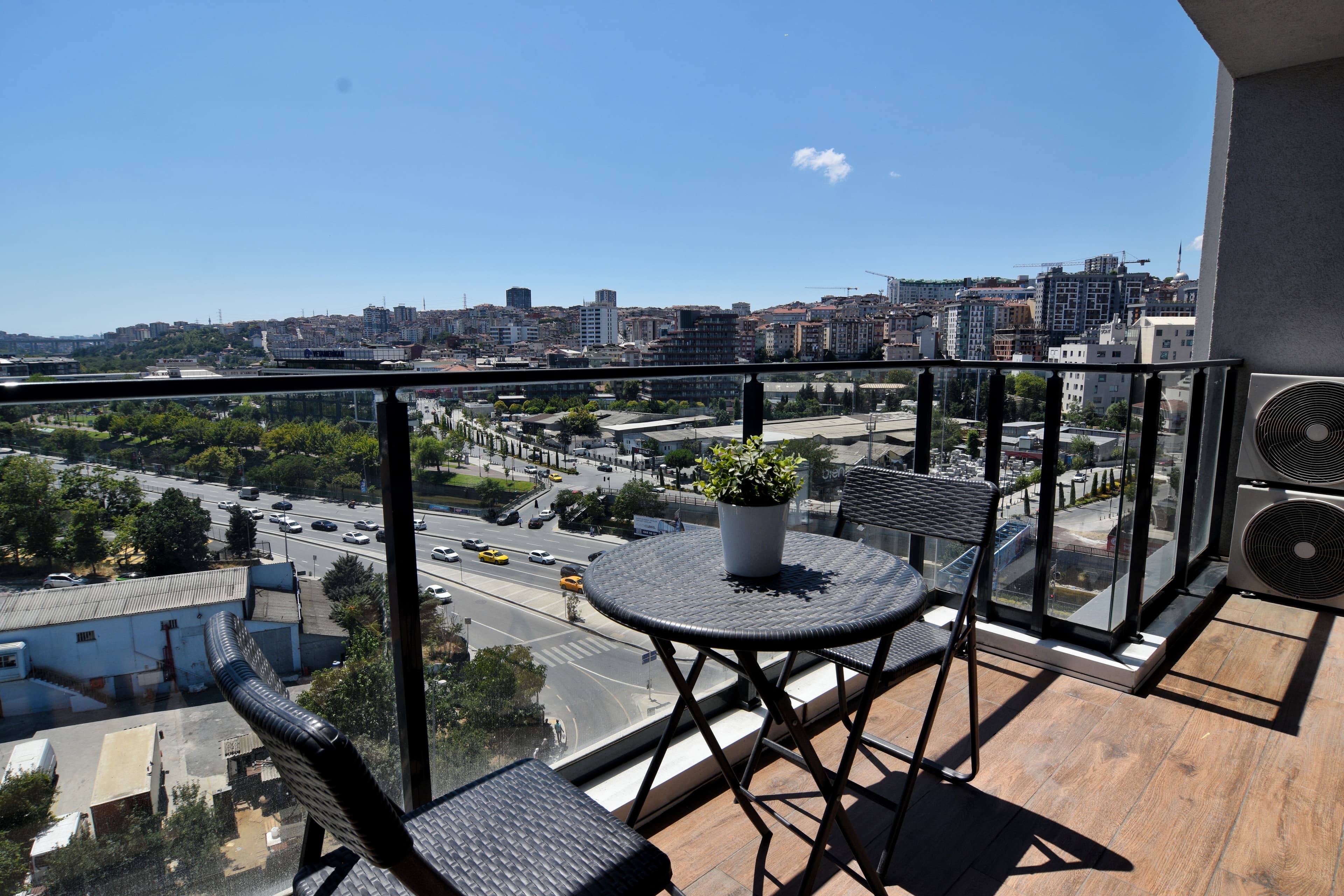 7th floor central 1-Bdr Apt  Wi-Fi/Pool/Gym - Image 21