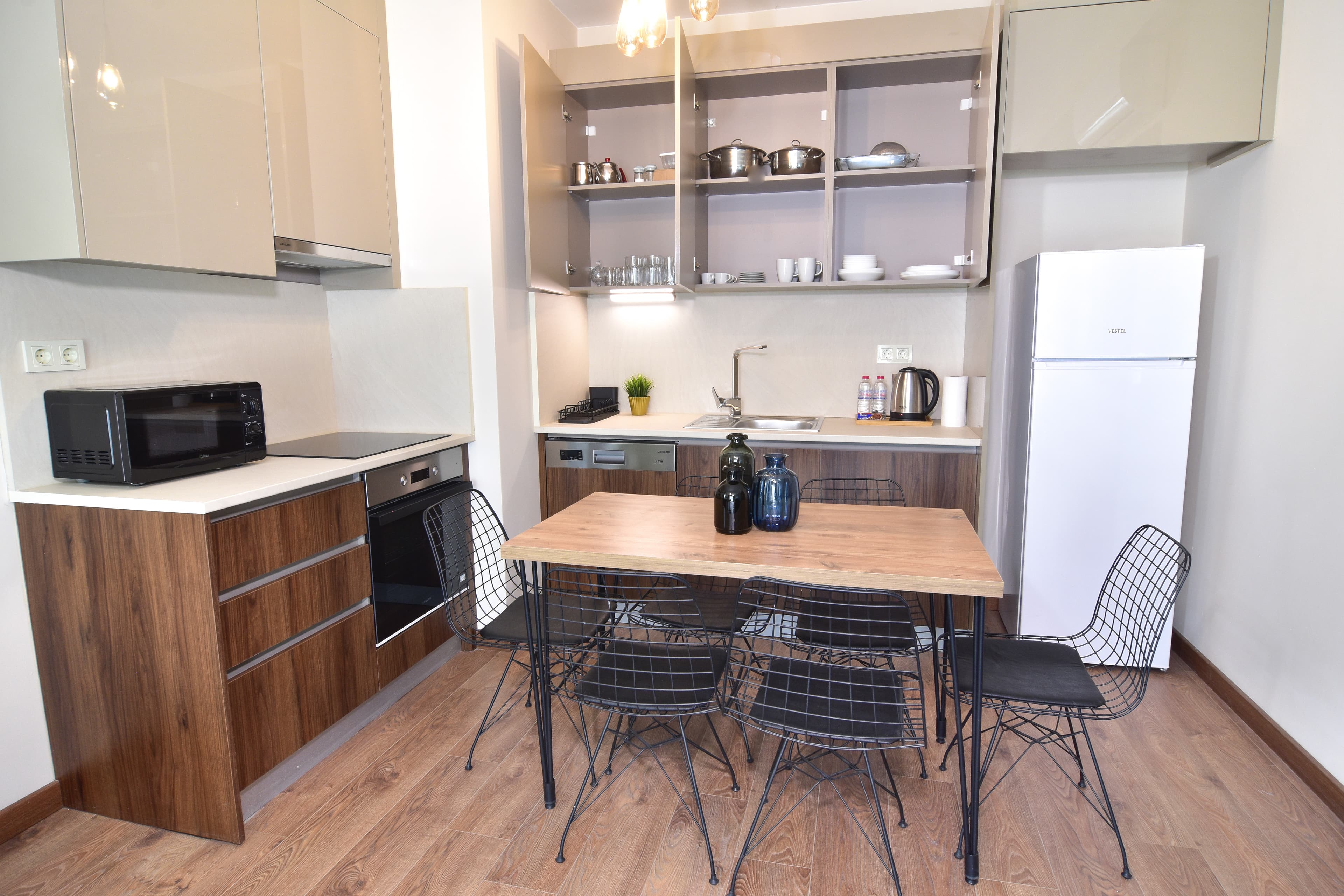 Spacious 2BR with Garden Family friendly , möbliertes Apartment in Bağcılar, Istanbul — image 8