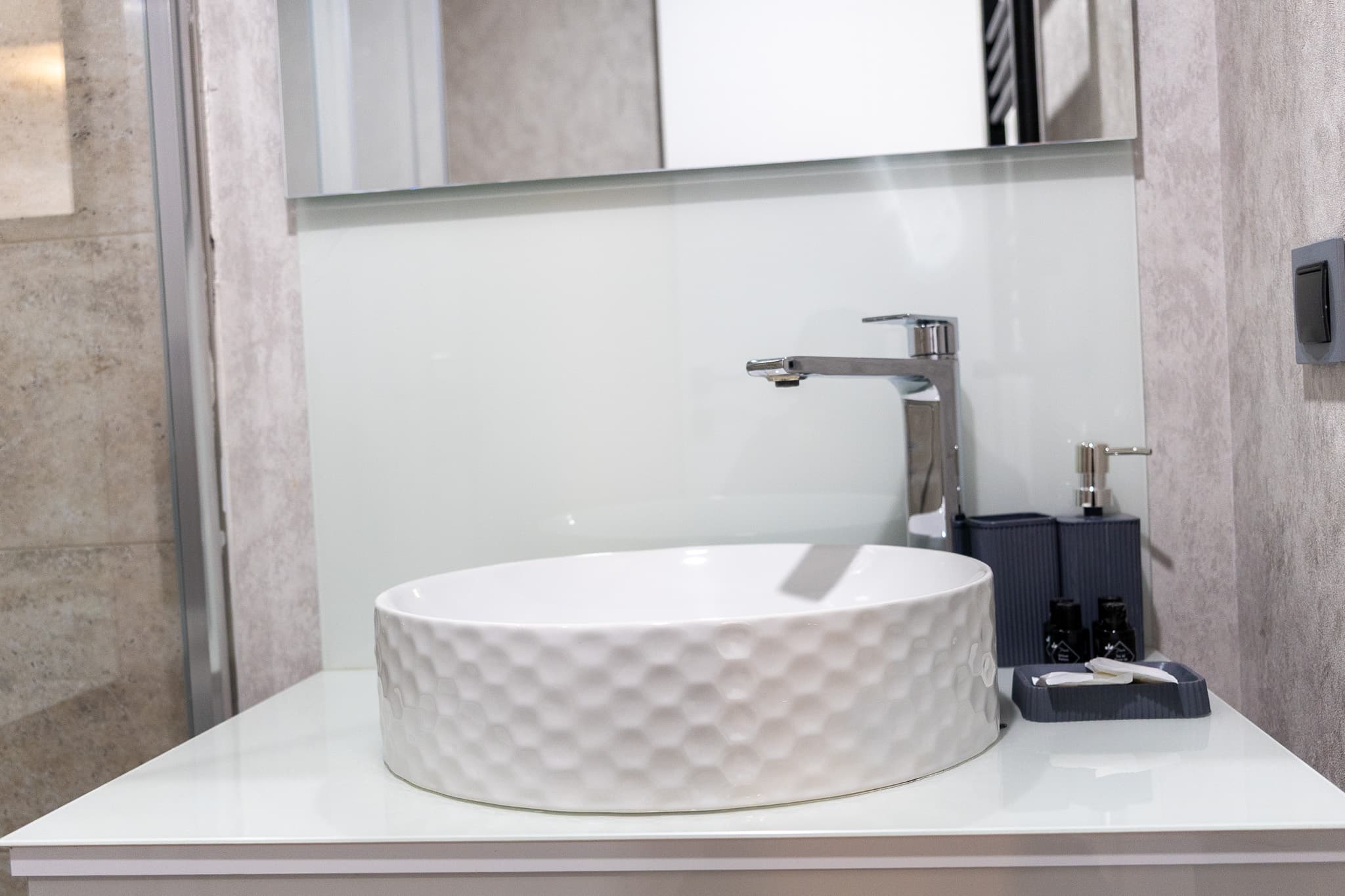 Cozy Modern Flat in the City Center, furnished apartment in Bağcılar, Istanbul — image 20