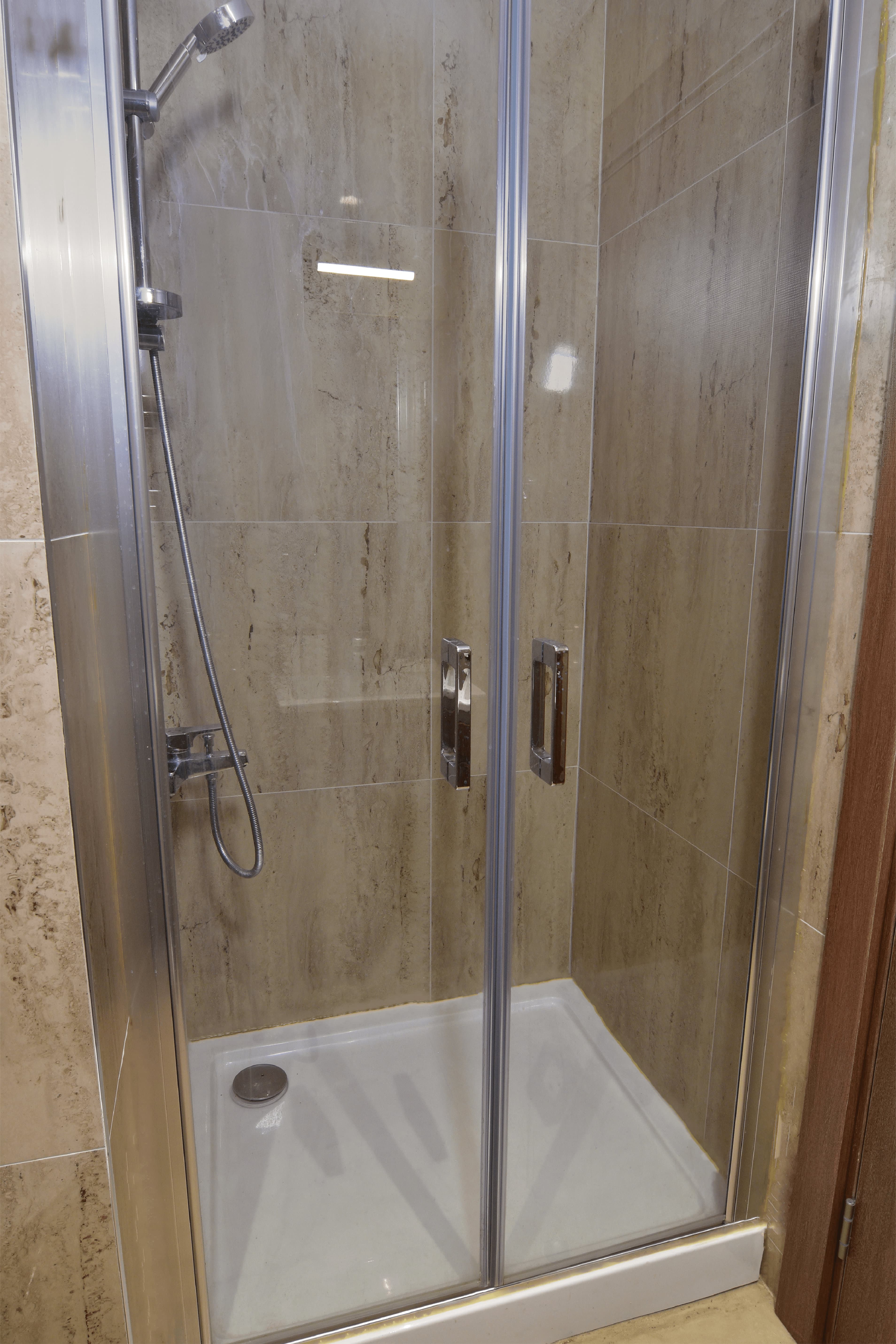  Cozy Stay 1-Bedroom Apartment, меблированная квартира, Bağcılar, Istanbul — image 18