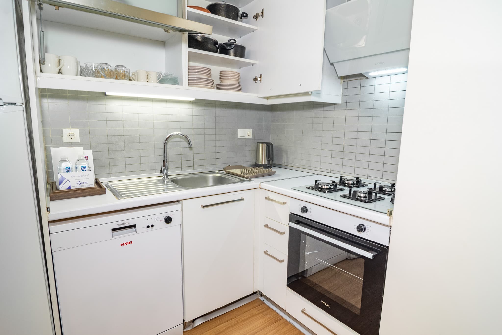 Modern 1BR Apartment Near Kayaşehir attractions, appartement meublé à Başakşehir, Istanbul — image 18