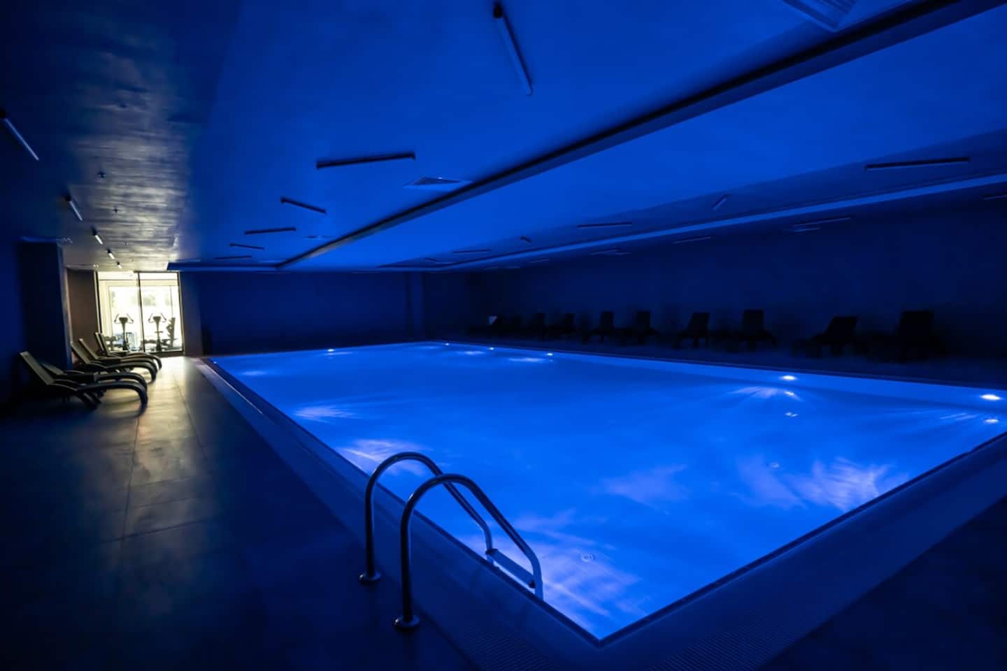 Stylish City Getaway - Immerse Yourself in Luxury، شقة مفروشة في Bağcılar, Istanbul — image 13