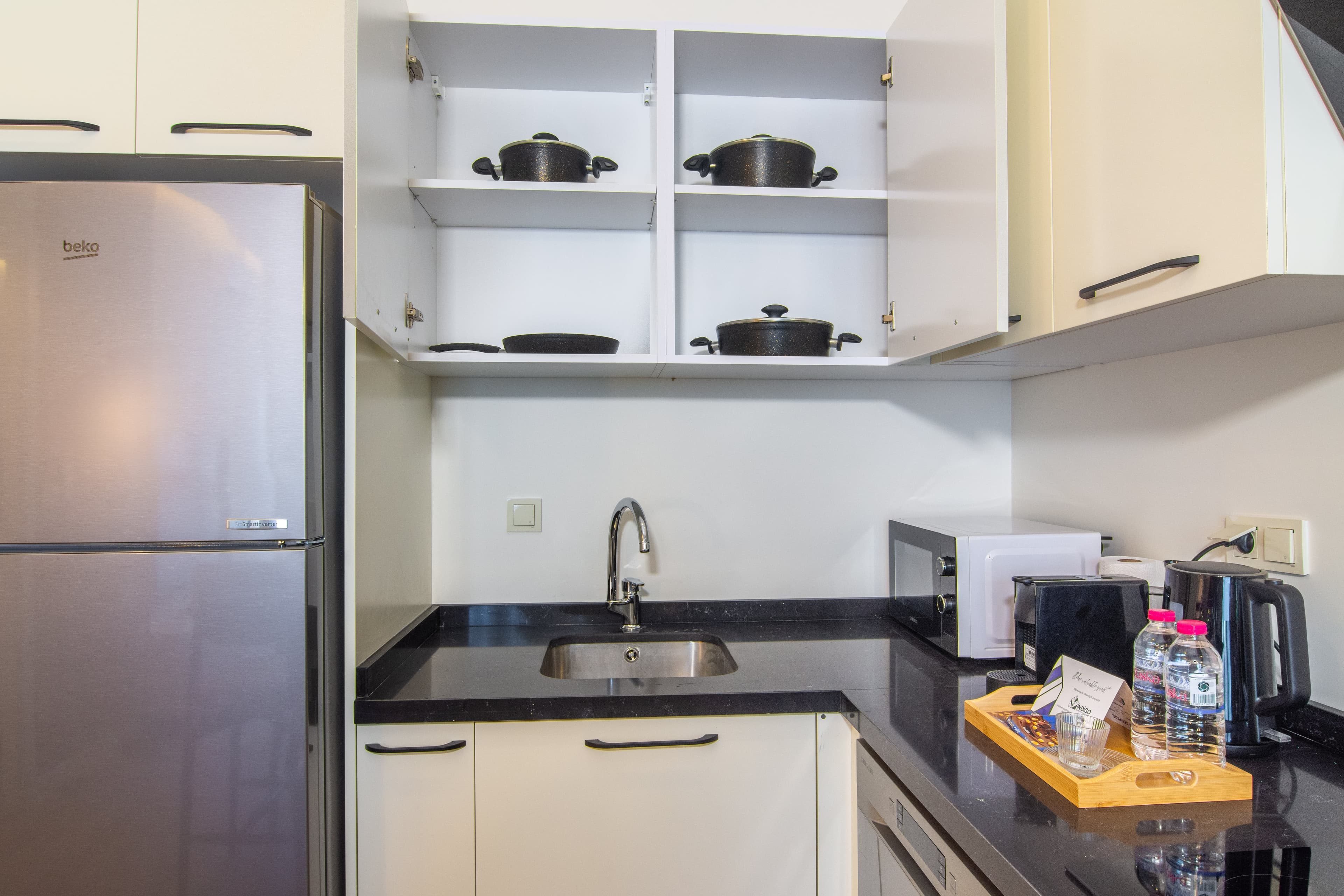 Modern & Stylish 1 Bdr Taksim Palas Living, apartamento amueblado en Şişli, Istanbul — image 15