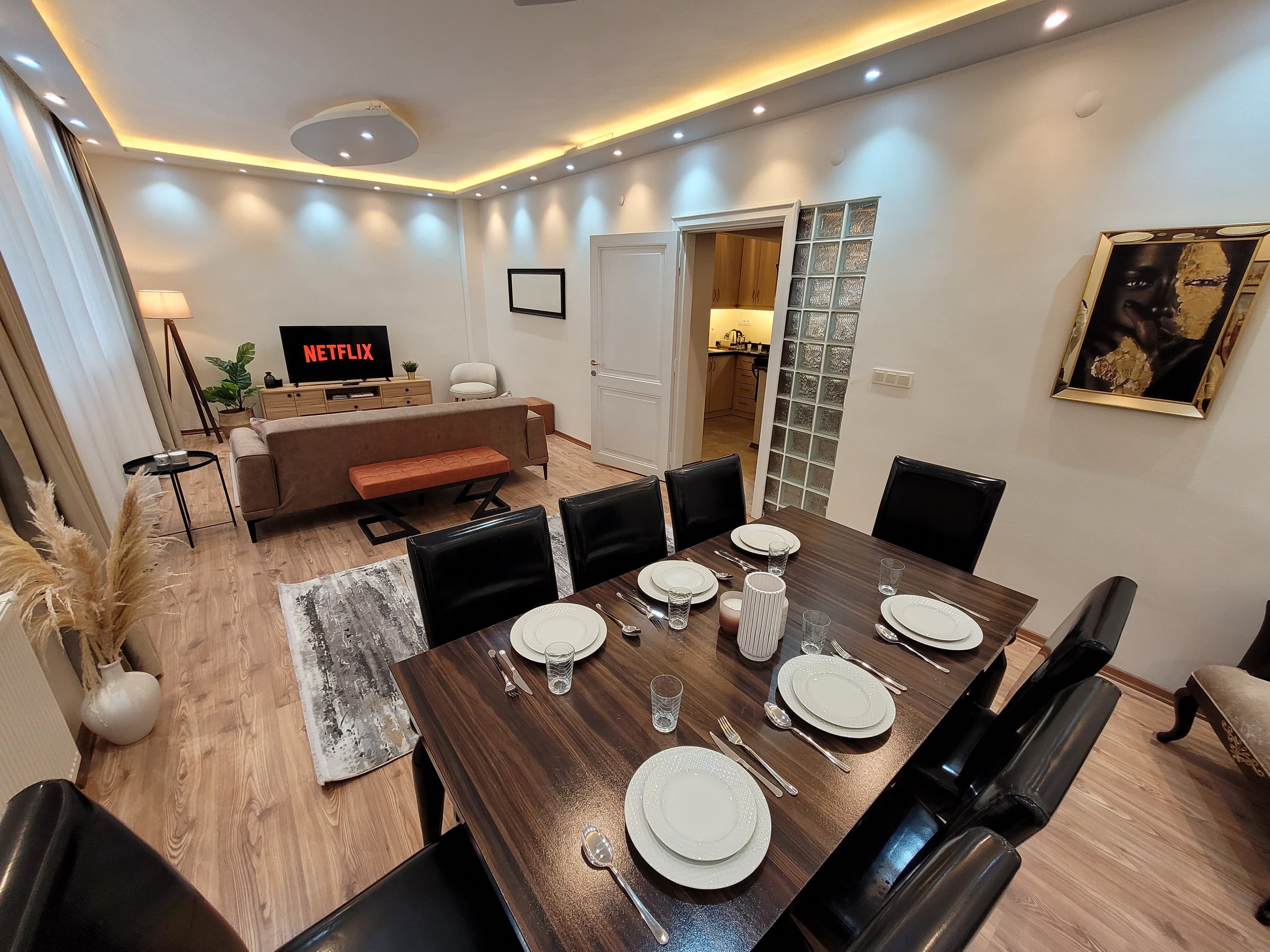 Cihangir 3BR Apt Stylish & Central - Image 25