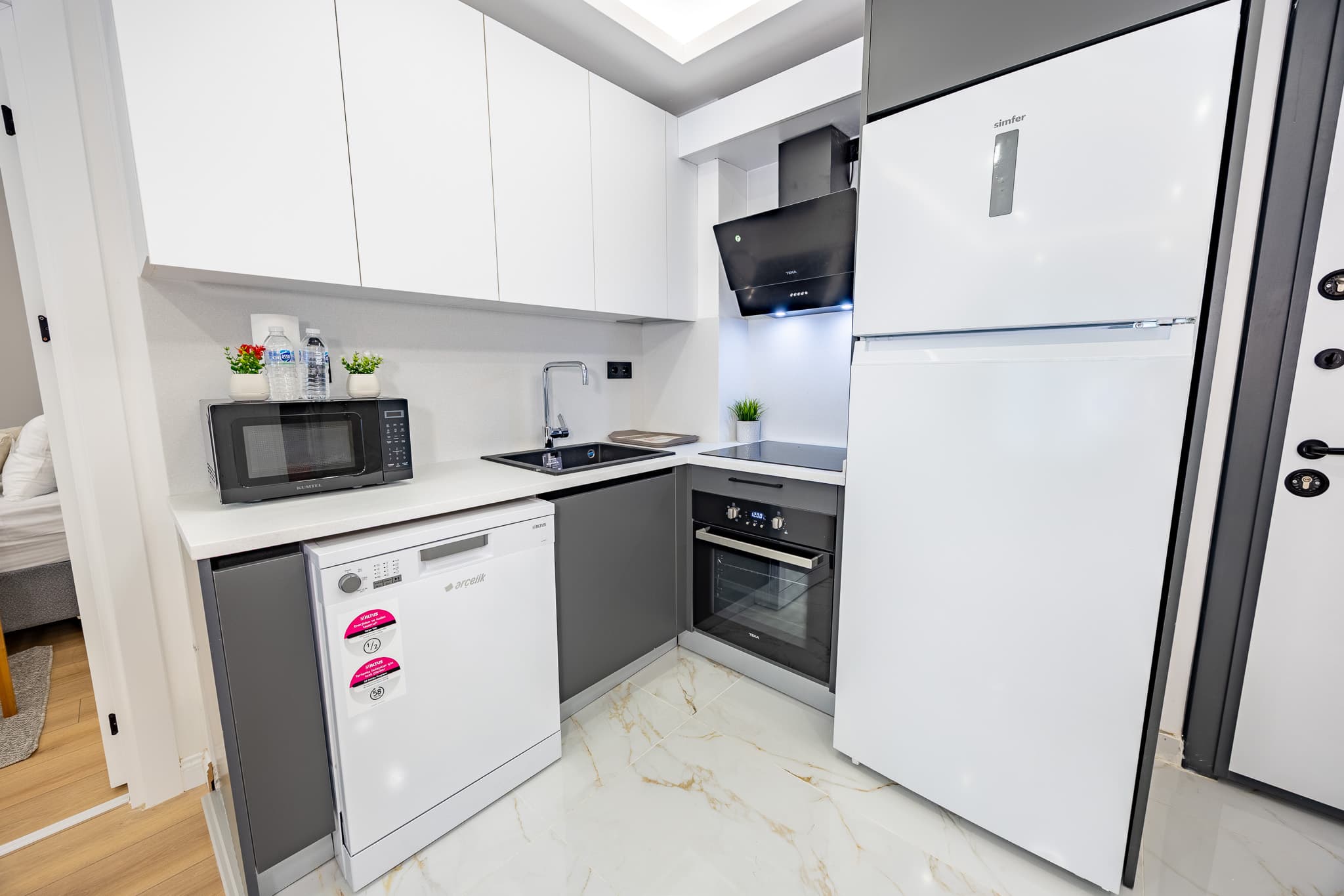 Vadi Istanbul Modern 2-Bedroom Apartment — image 16