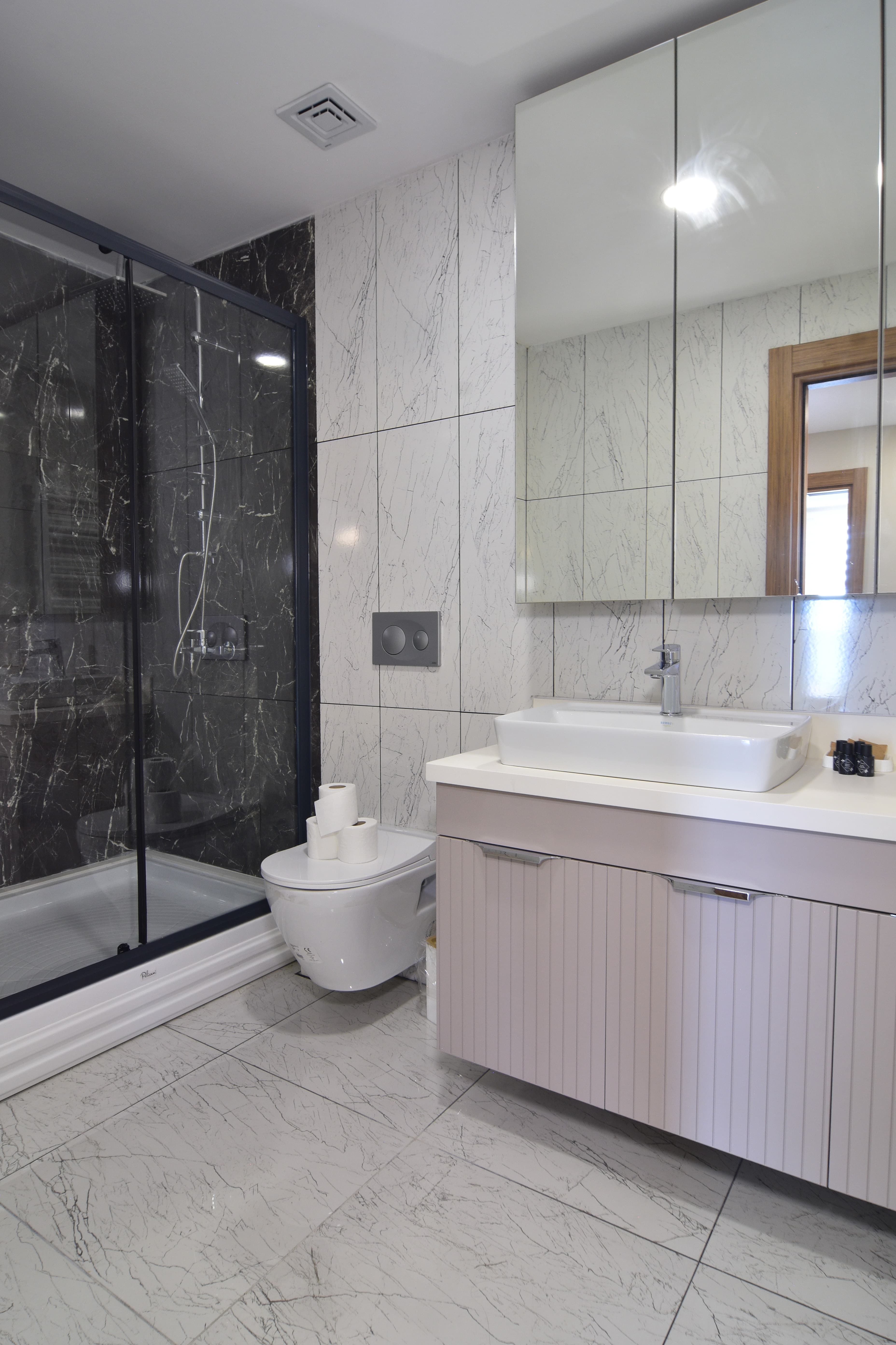 Full sea view Duplex apartment، شقة مفروشة في Beylikdüzü, Istanbul — image 20