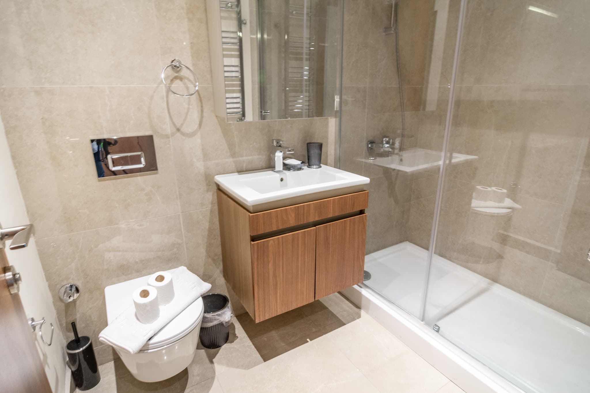 Modern 2BR City View Residence , möbliertes Apartment in Bağcılar, Istanbul — image 11
