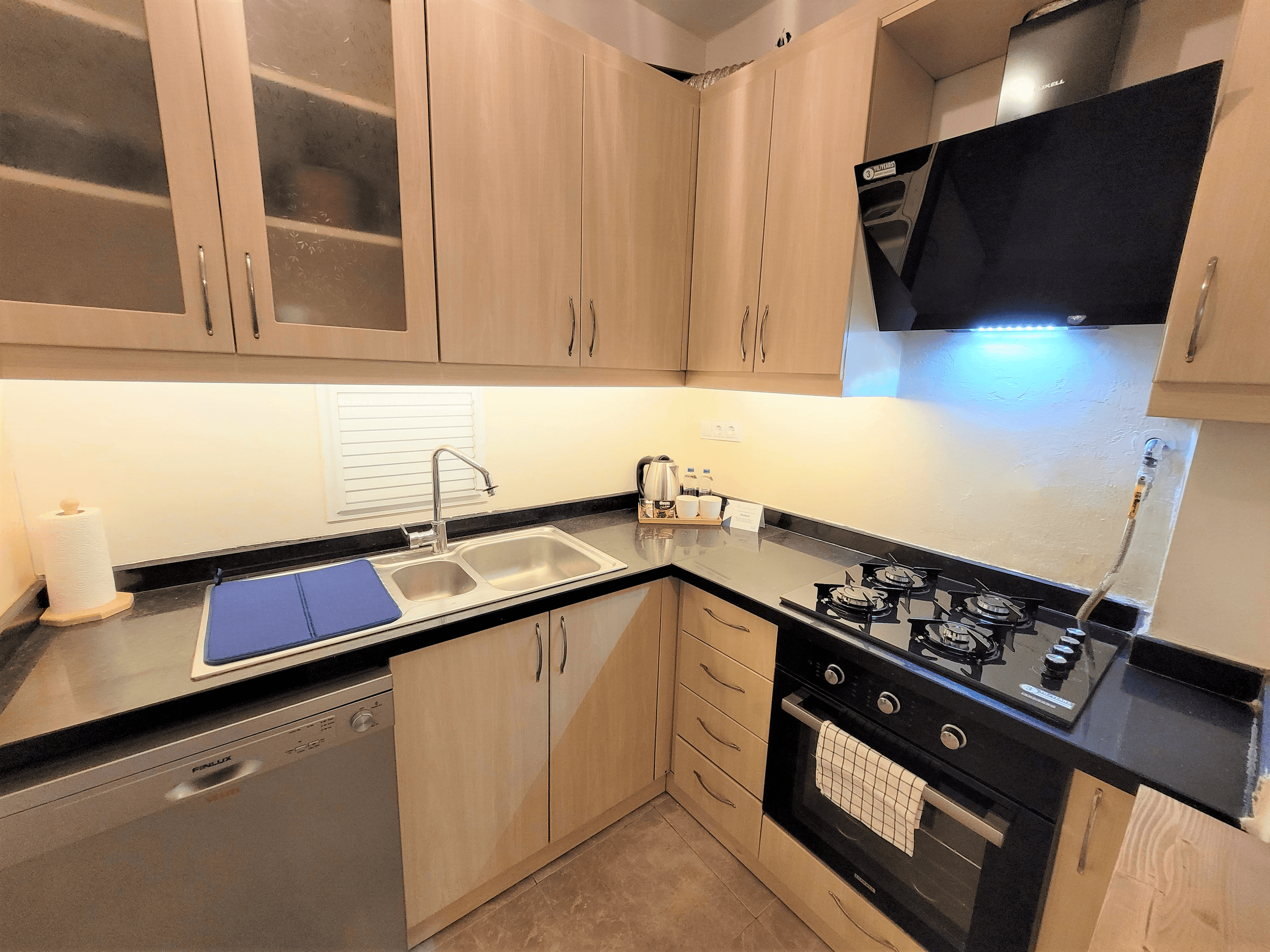 Cihangir 3BR Apt Stylish & Central - Image 21