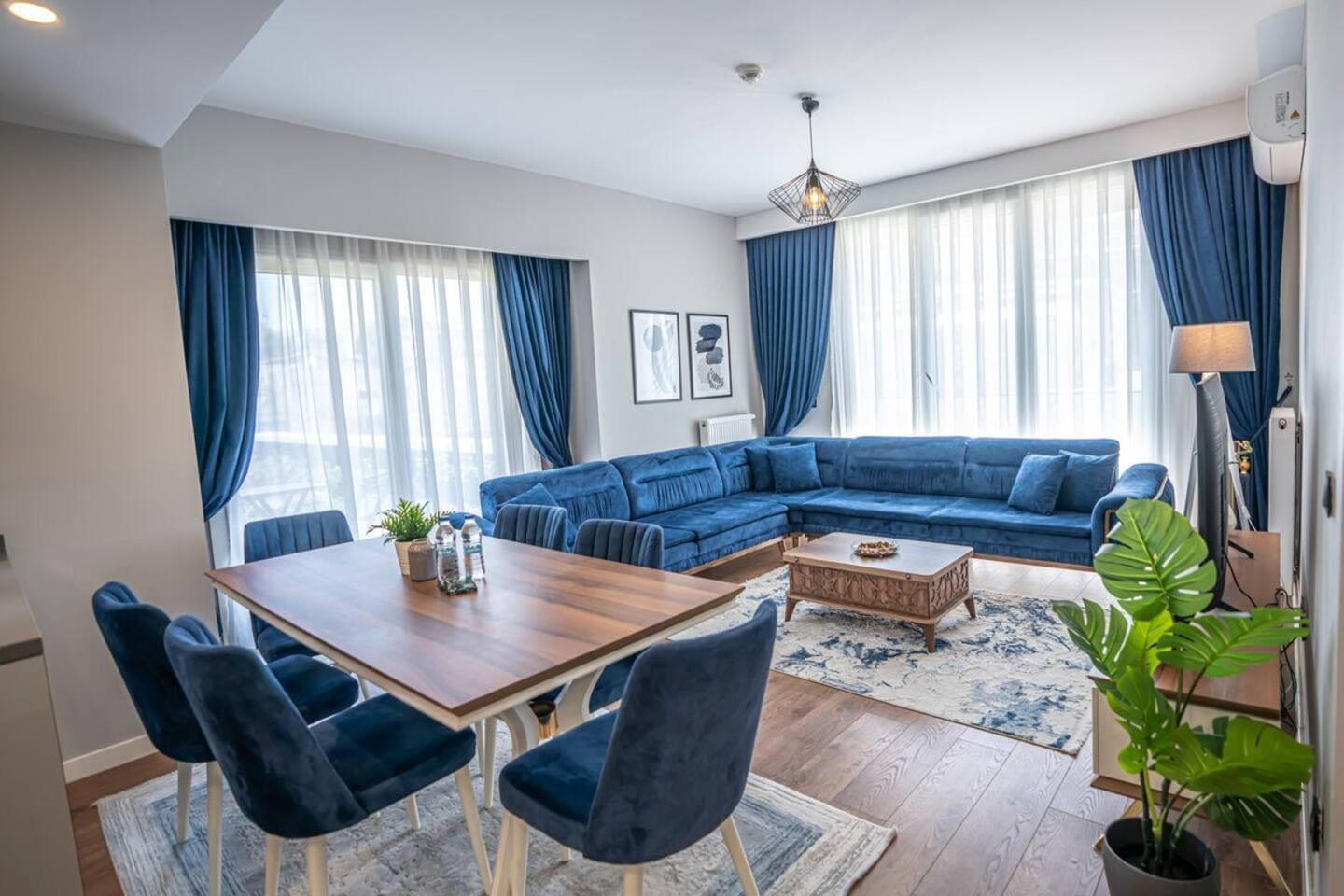 Stylish Retreat: Cozy 2BR Apt، شقة مفروشة في Bağcılar, Istanbul — image 2
