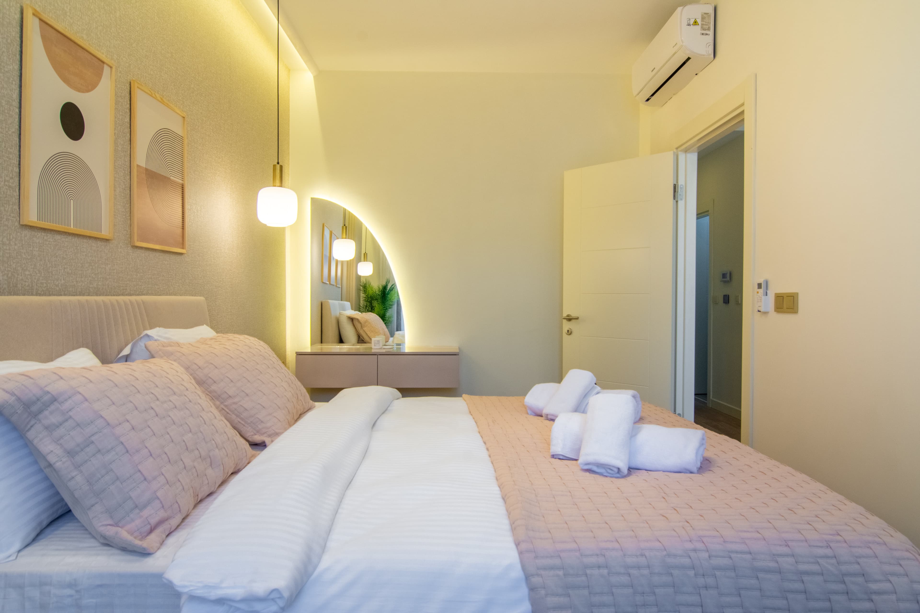 Modern & Stylish 1 Bdr Taksim Palas Living, apartamento amueblado en Şişli, Istanbul — image 10