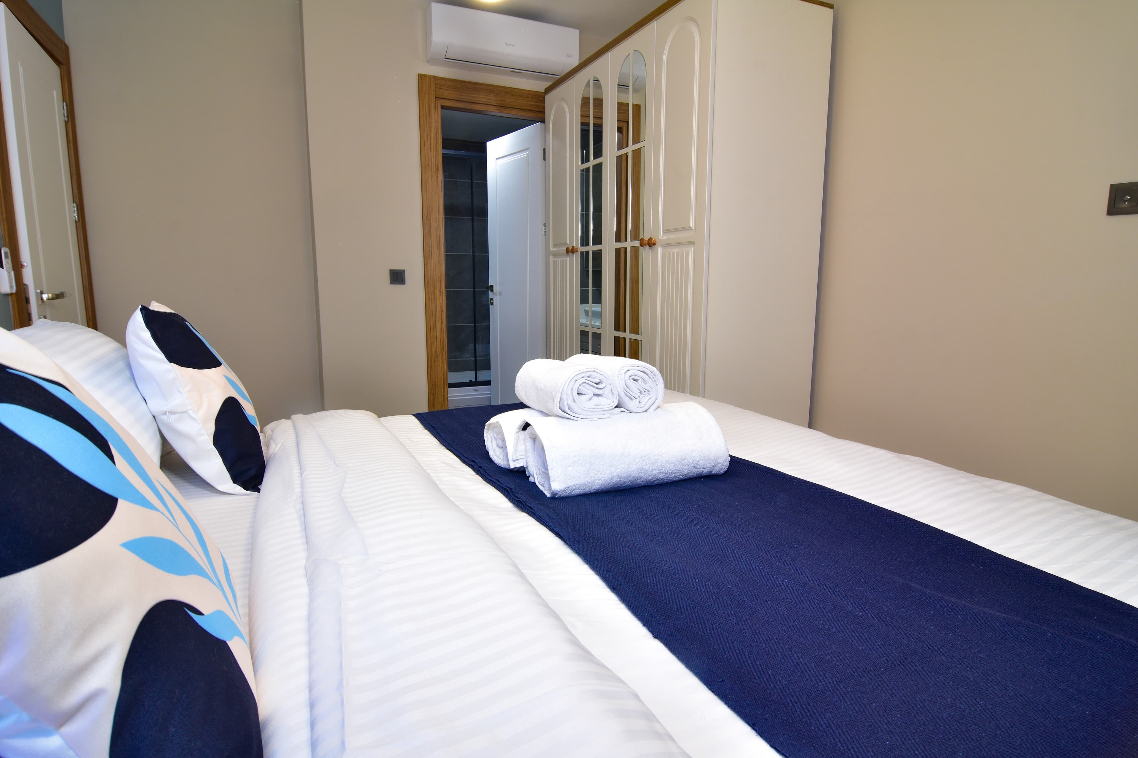 Full sea view Duplex apartment، شقة مفروشة في Beylikdüzü, Istanbul — image 24
