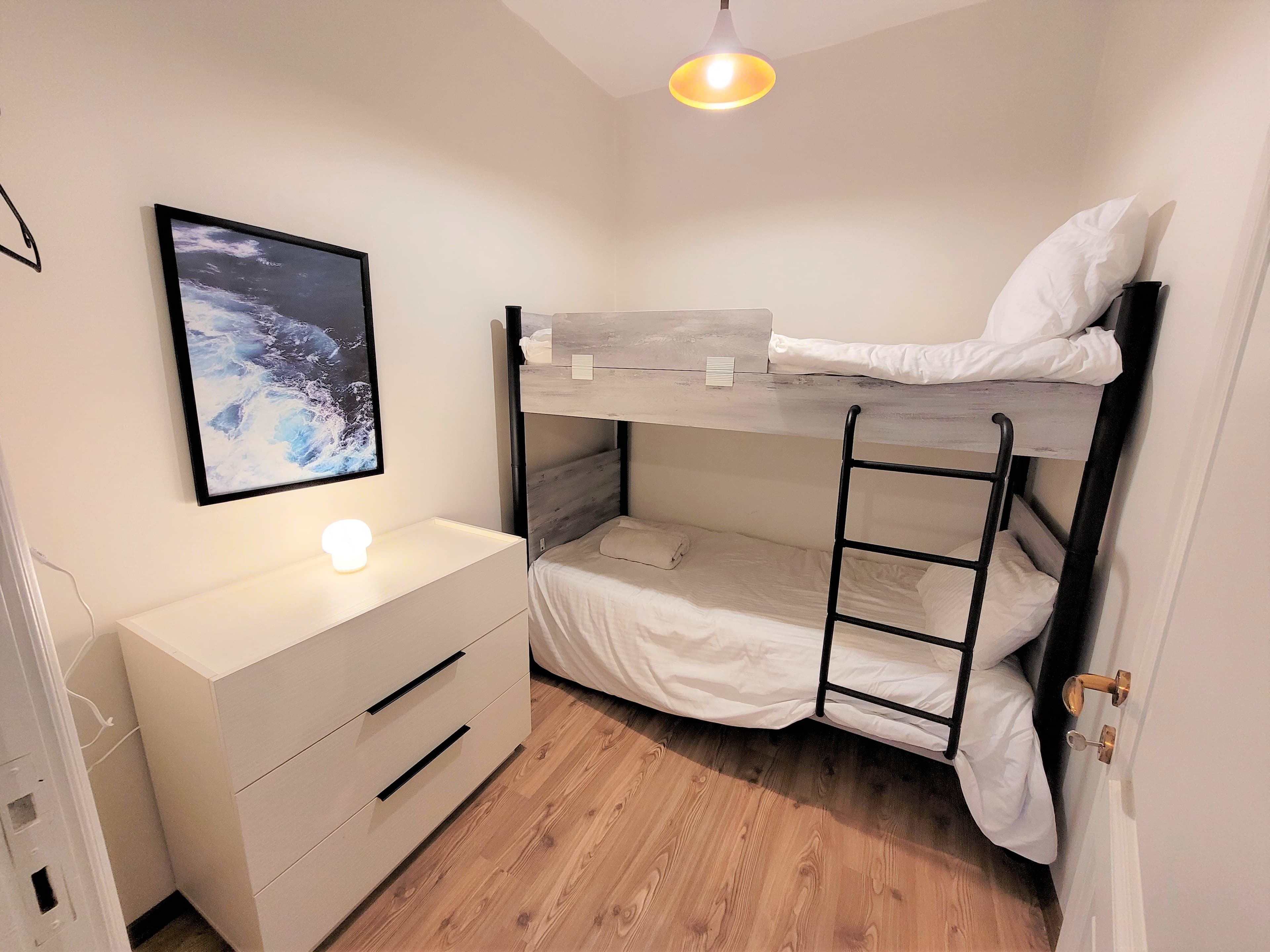 Cihangir 3BR Apt Stylish & Central - Image 16
