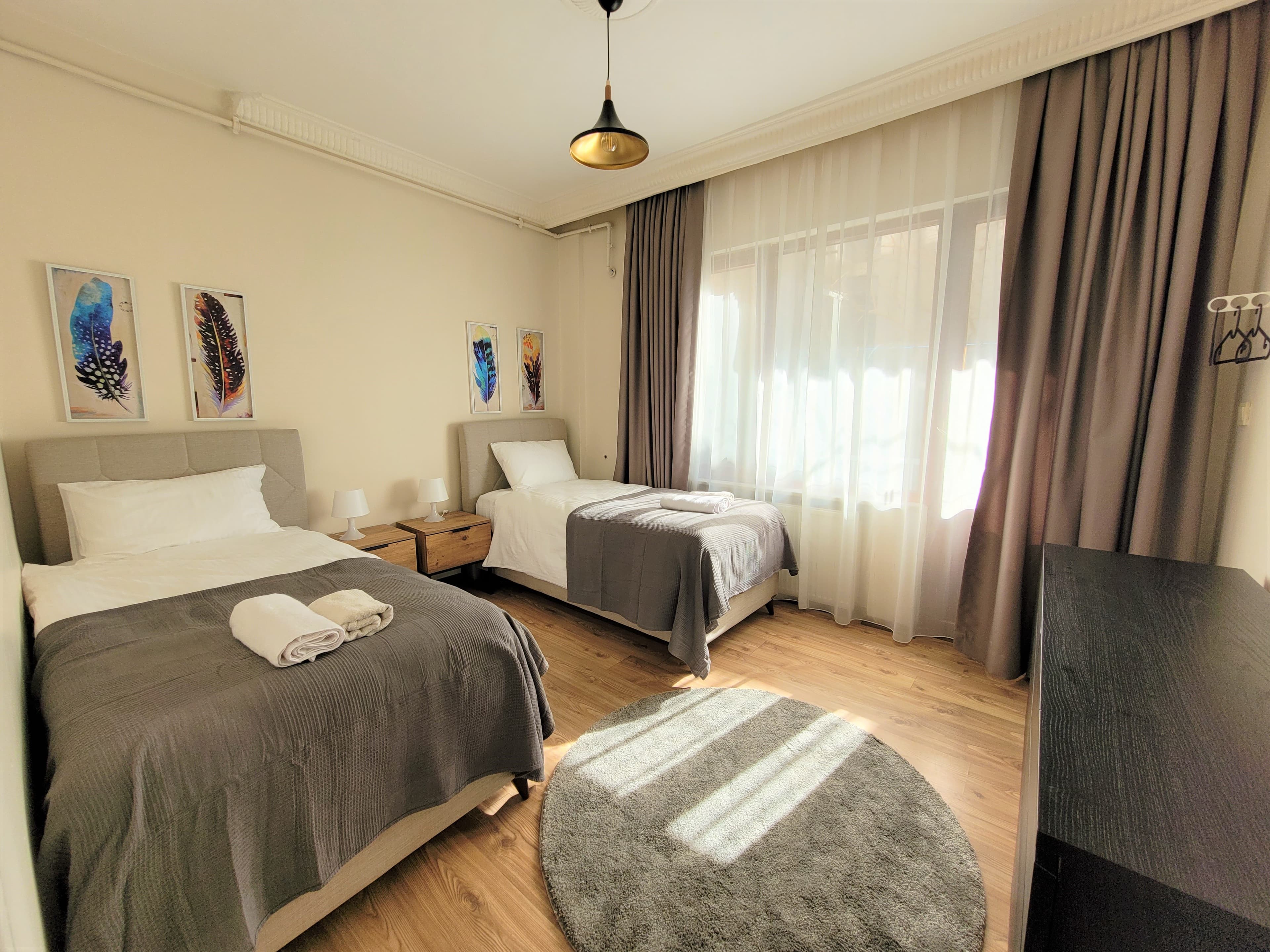 Cihangir 3BR Apt Stylish & Central - Image 11